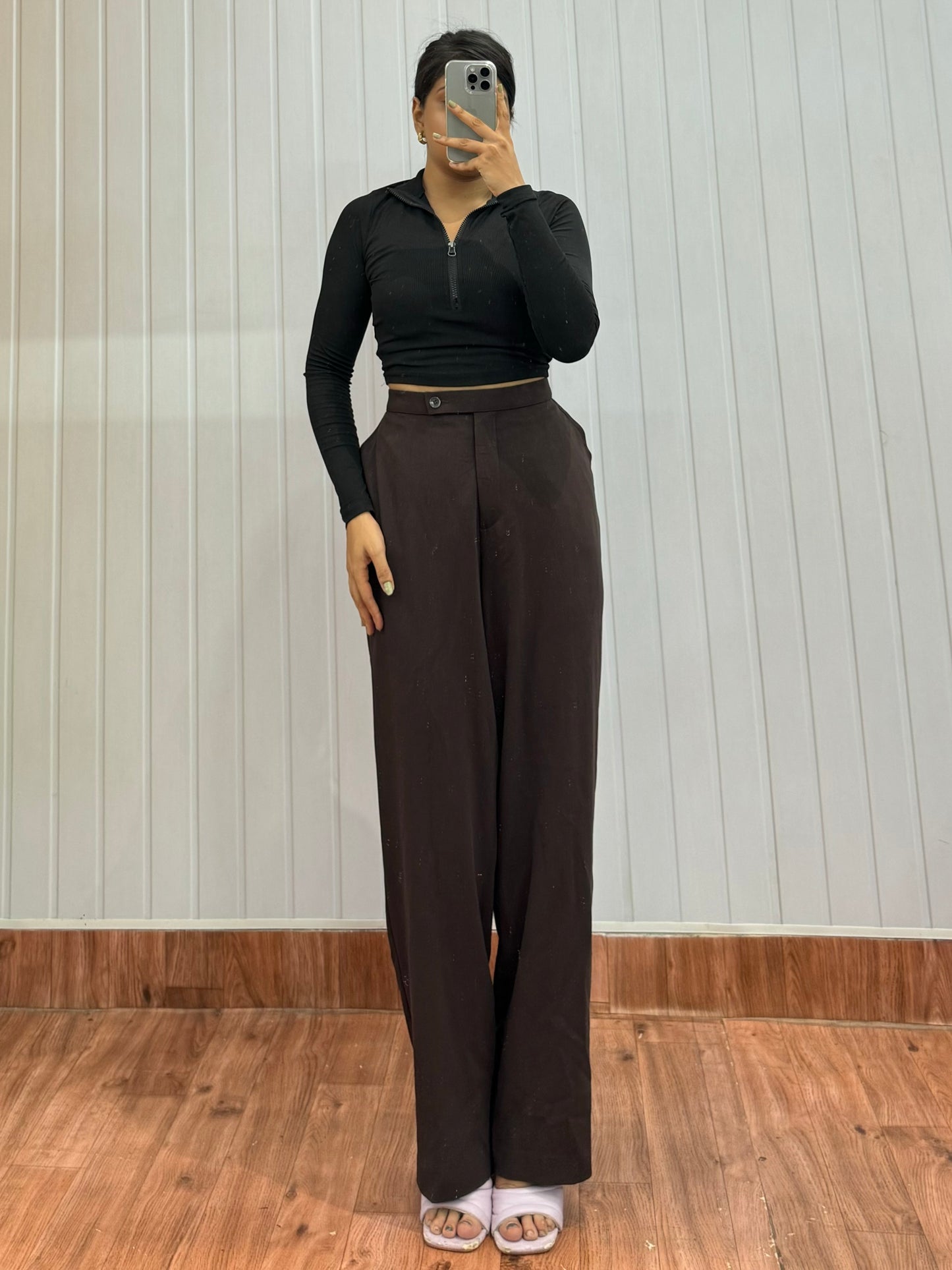 0827-34 Dark Brown Mom fit trousers