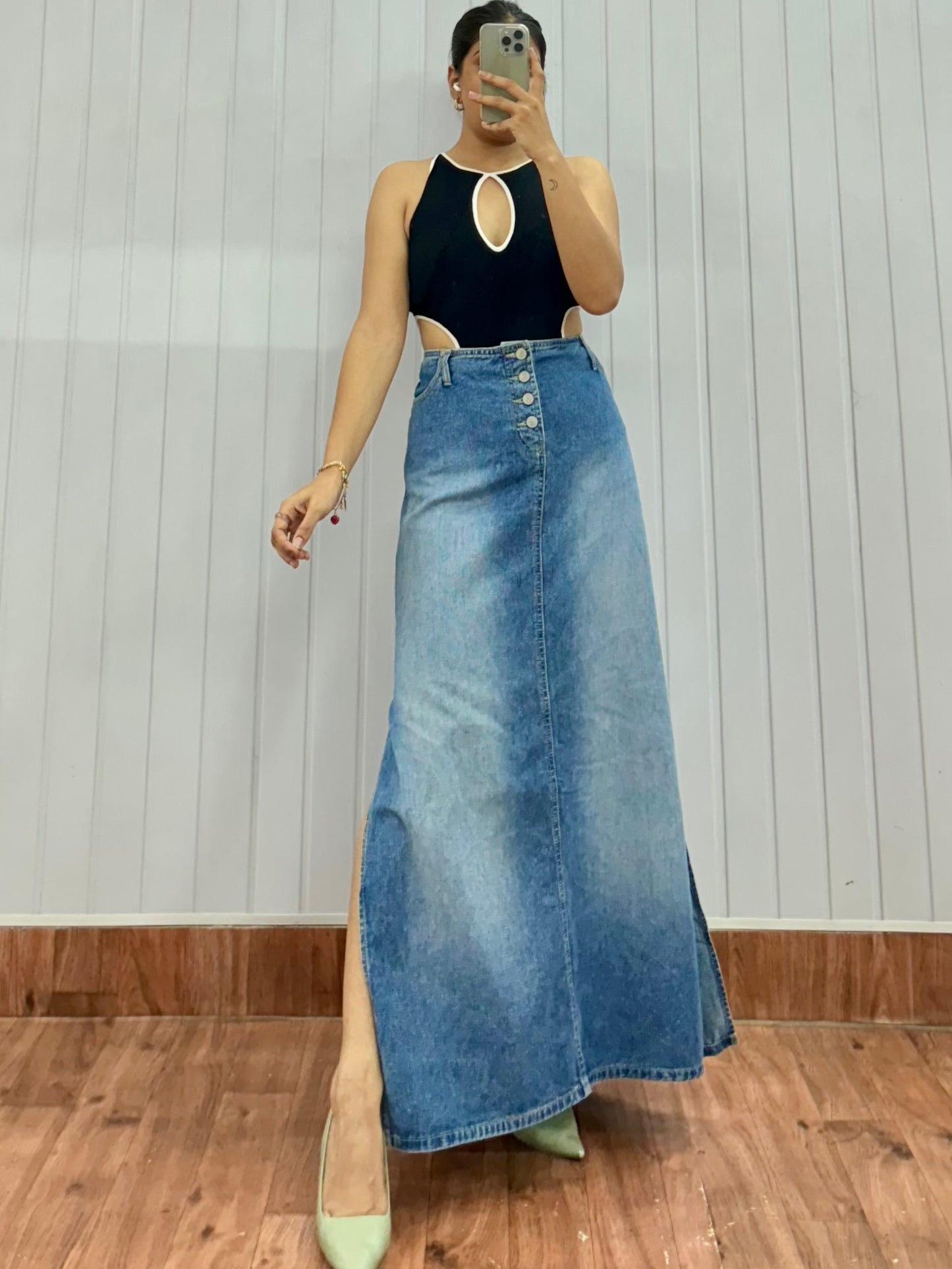 S92-38 Long Skirt