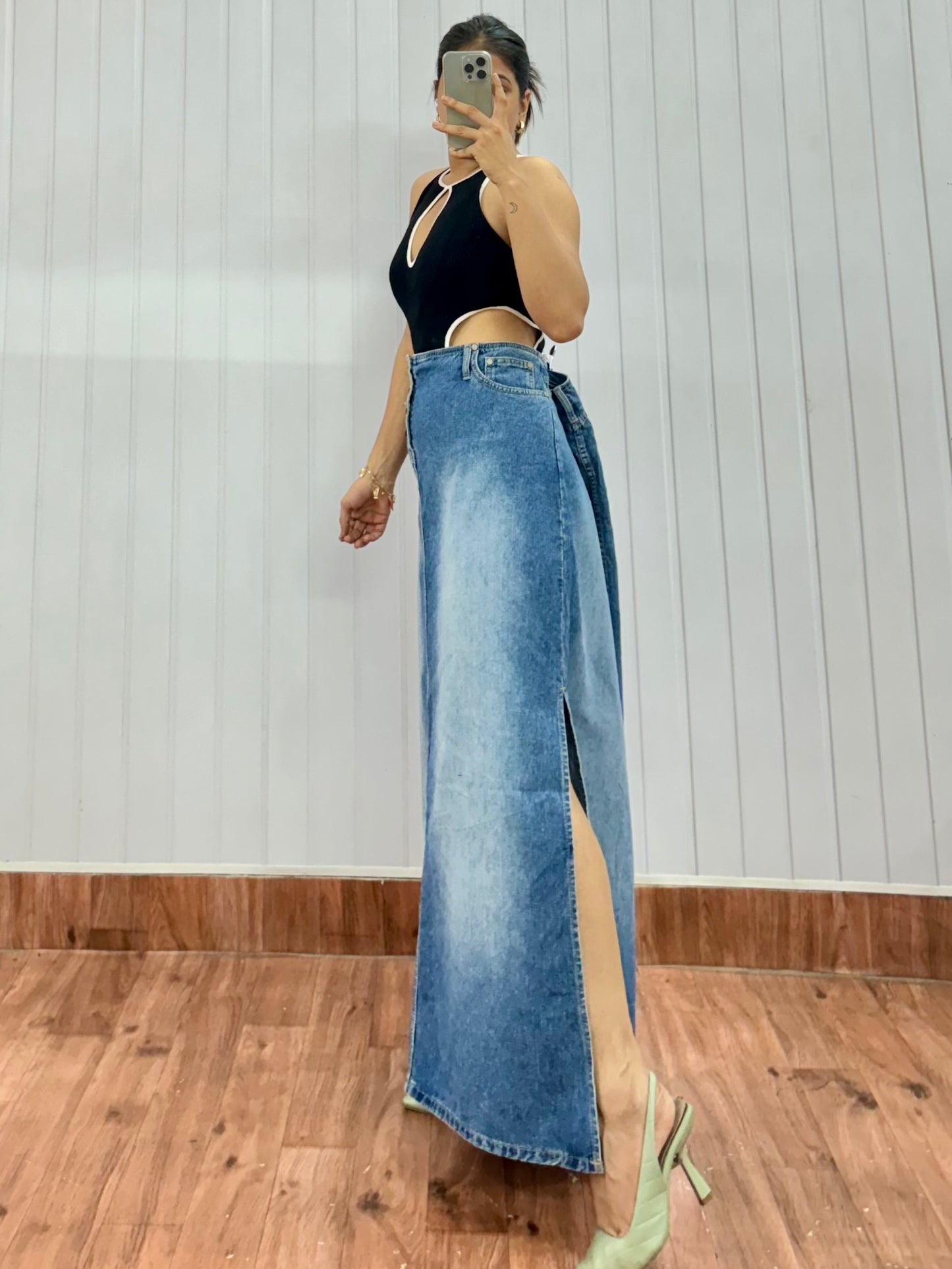 S92-38 Long Skirt