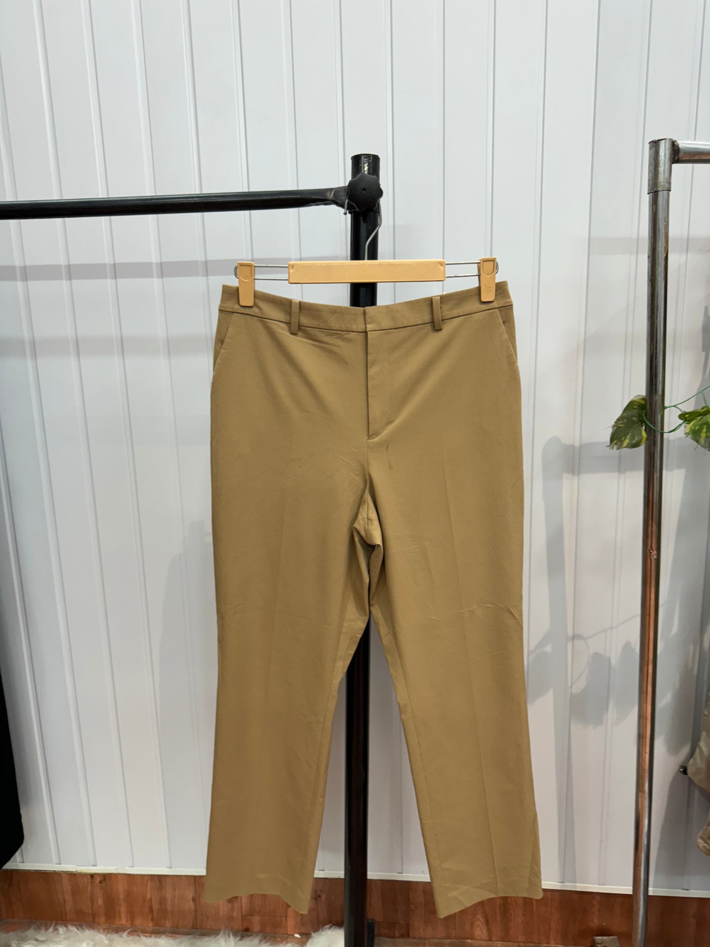 0815-32 Beige Tapered Trousers