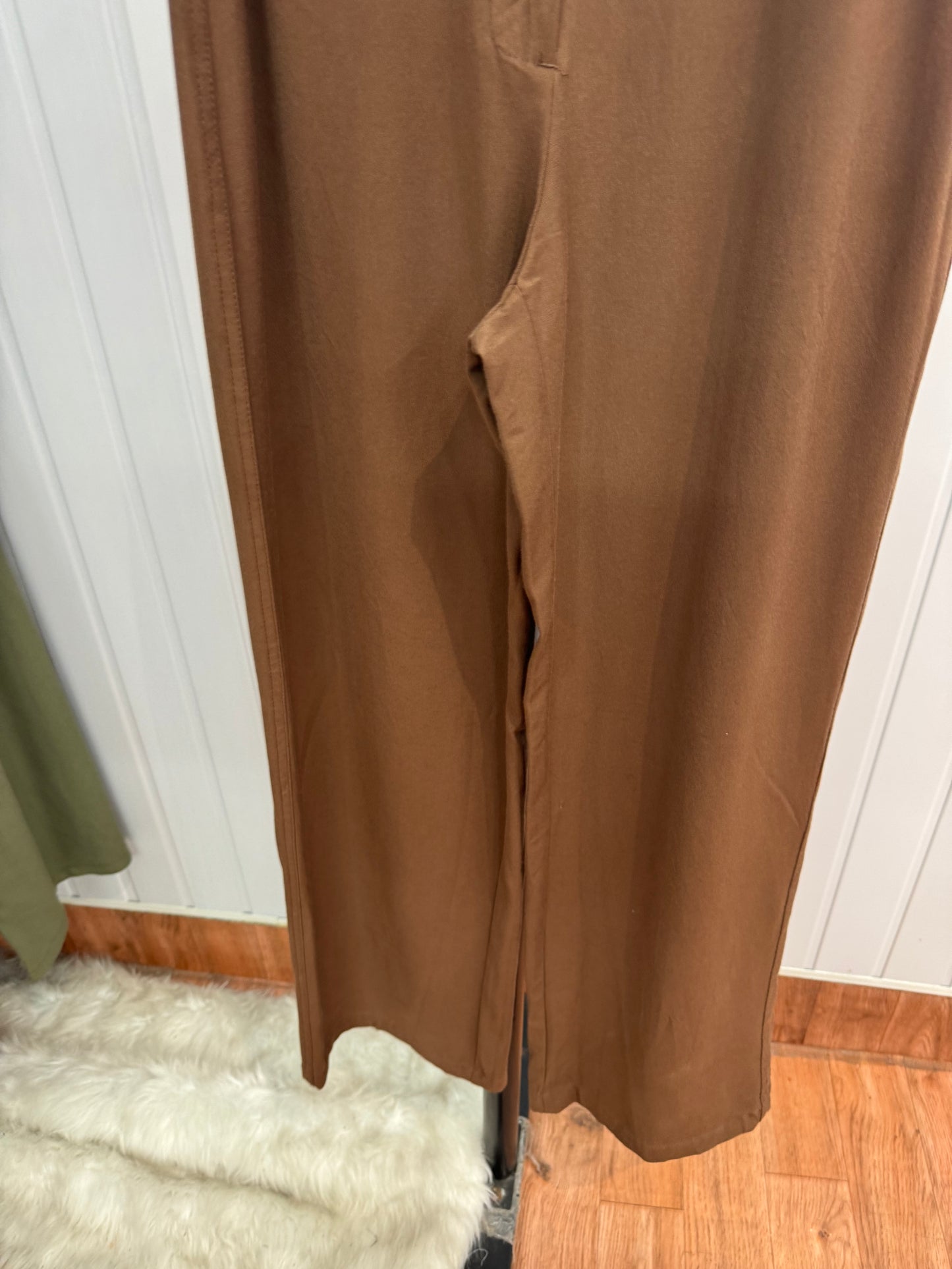 T16-24 Brown Trousers