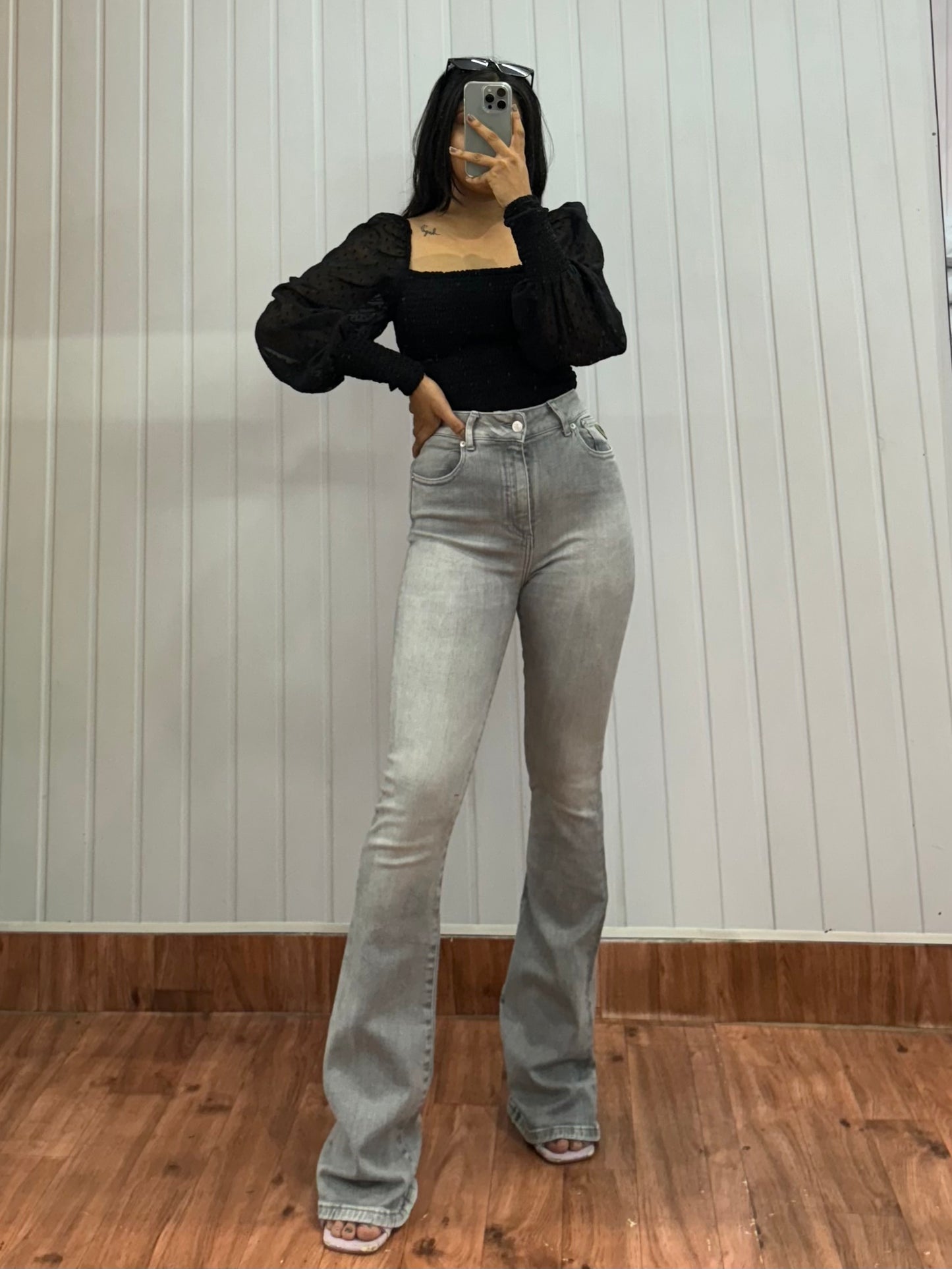 0727-28 Grey Bootcut Jeans