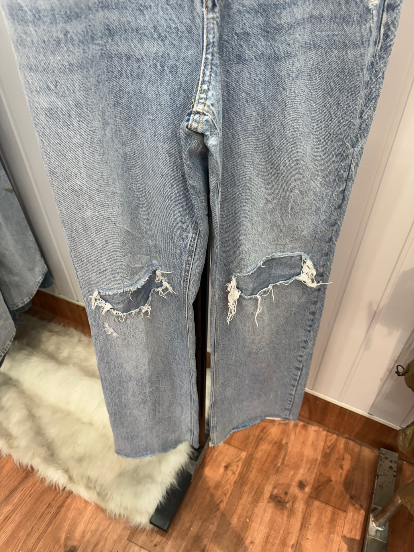 0729-26 Wideleg Jeans