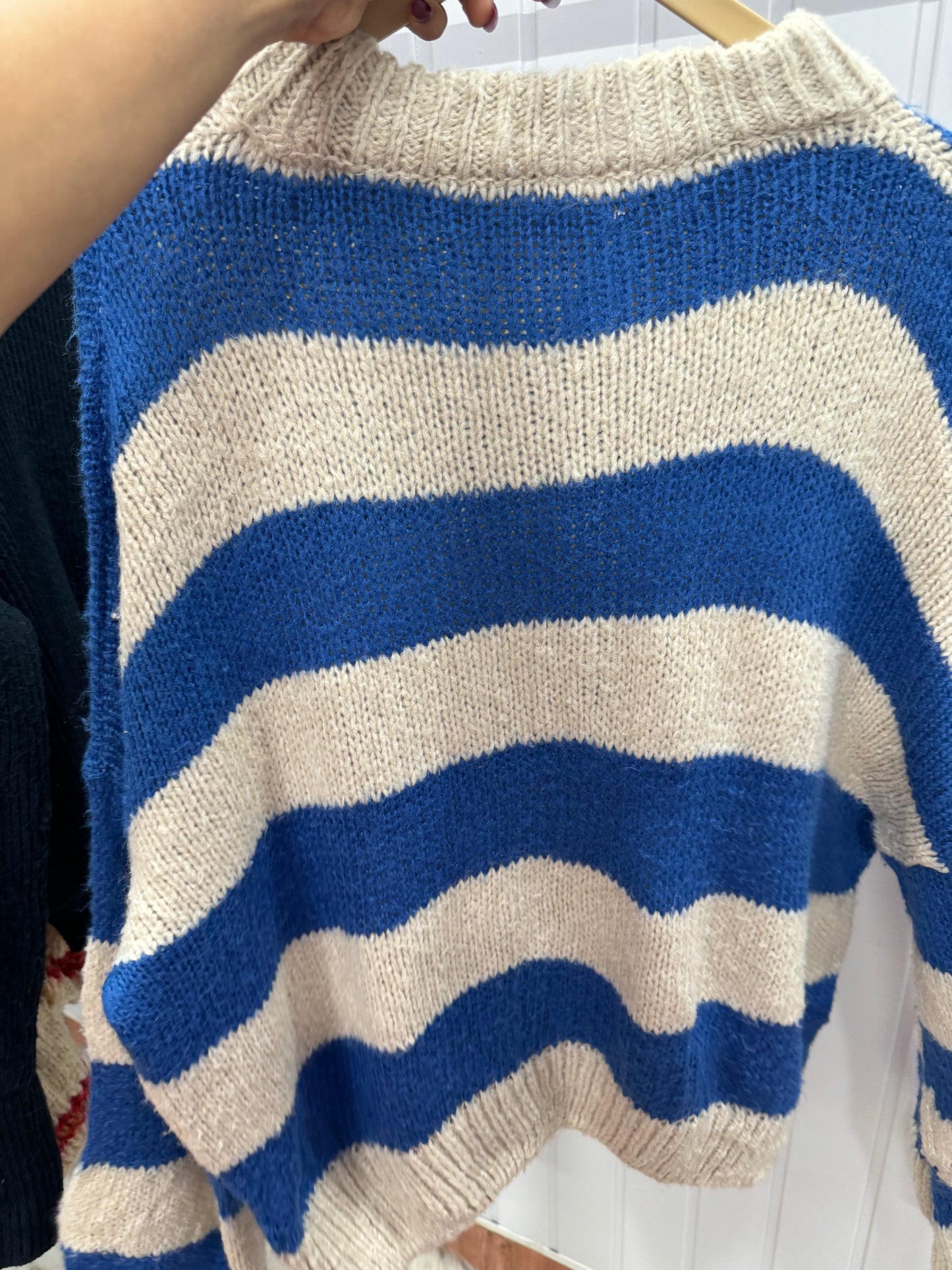 ST44-Blue stripes jumper