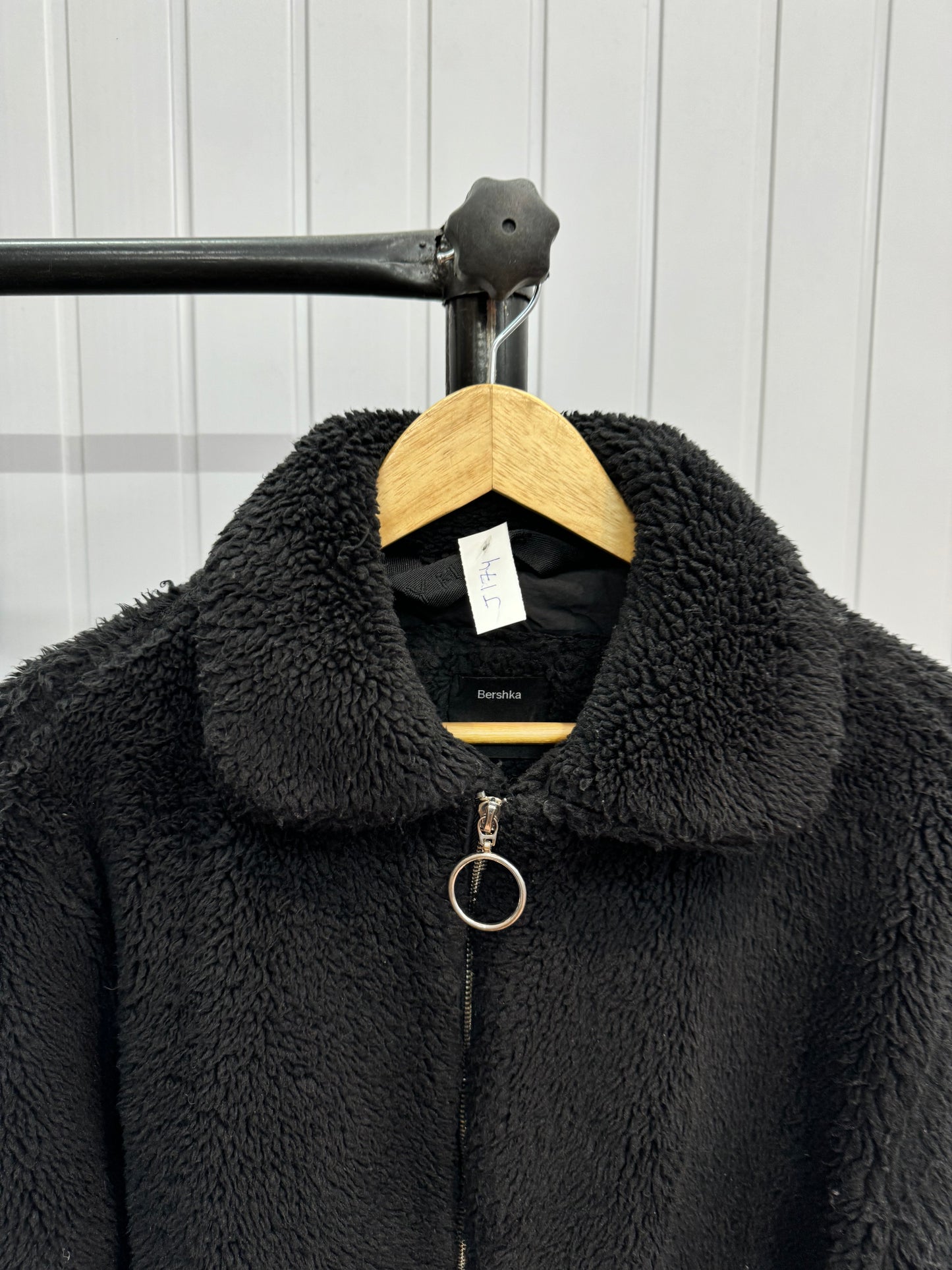 J174-Black furry Jacket