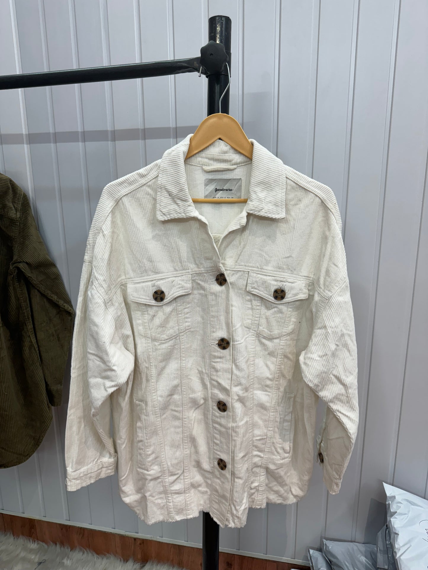 J43-White Corduroy Jacket