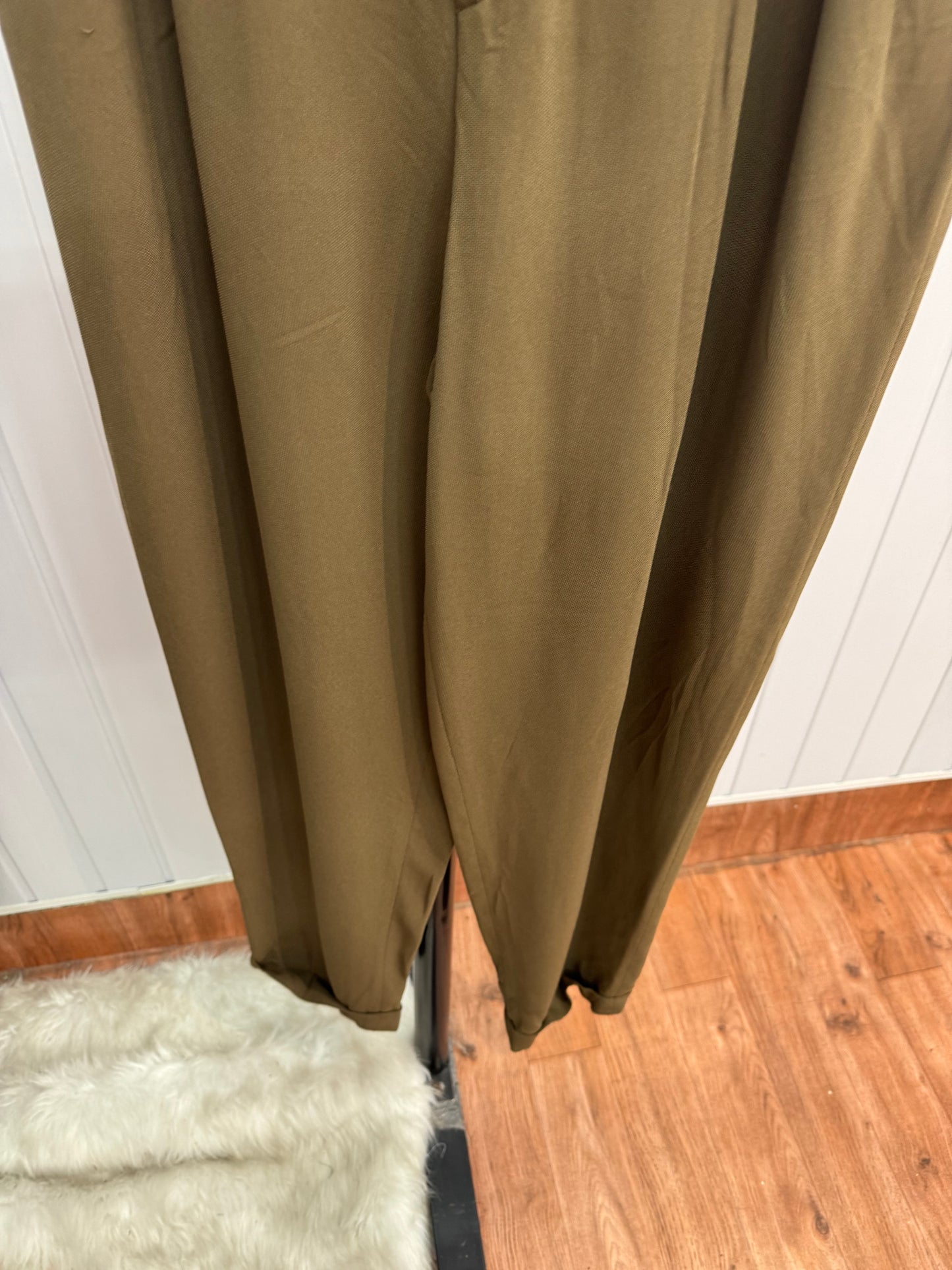 T08-30 Korean Olive Trousers