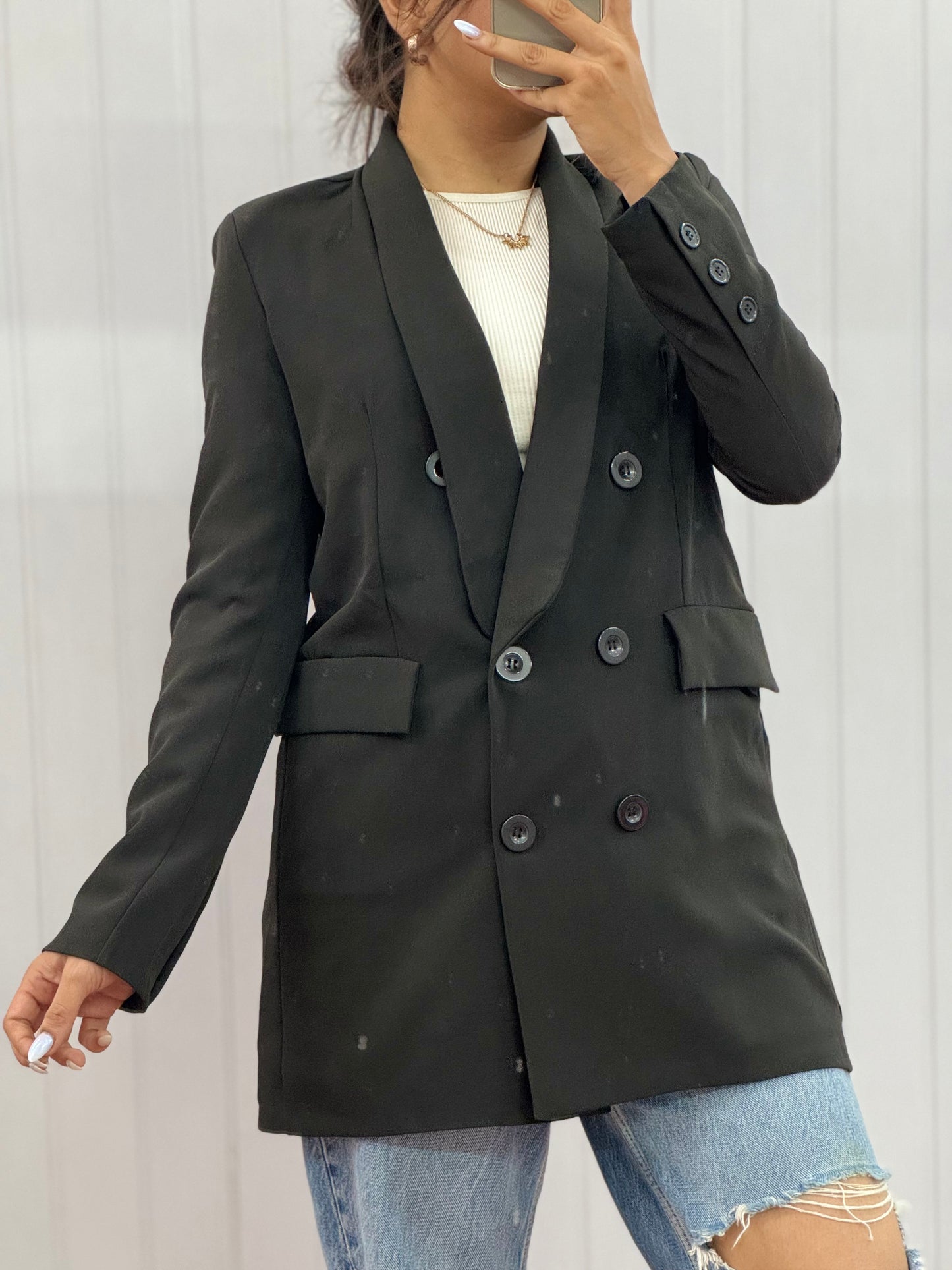 B34-Black Buttoned Blazer