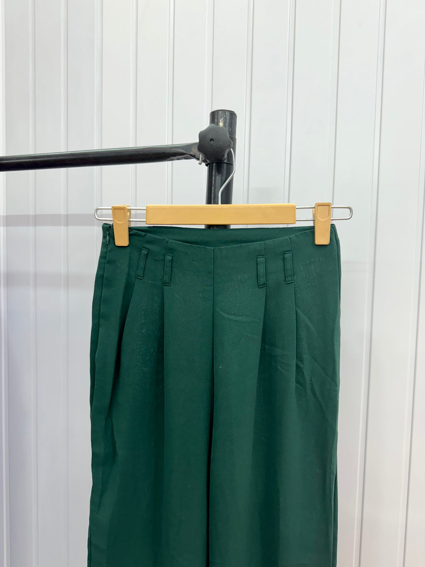 1504-26 Green Pants