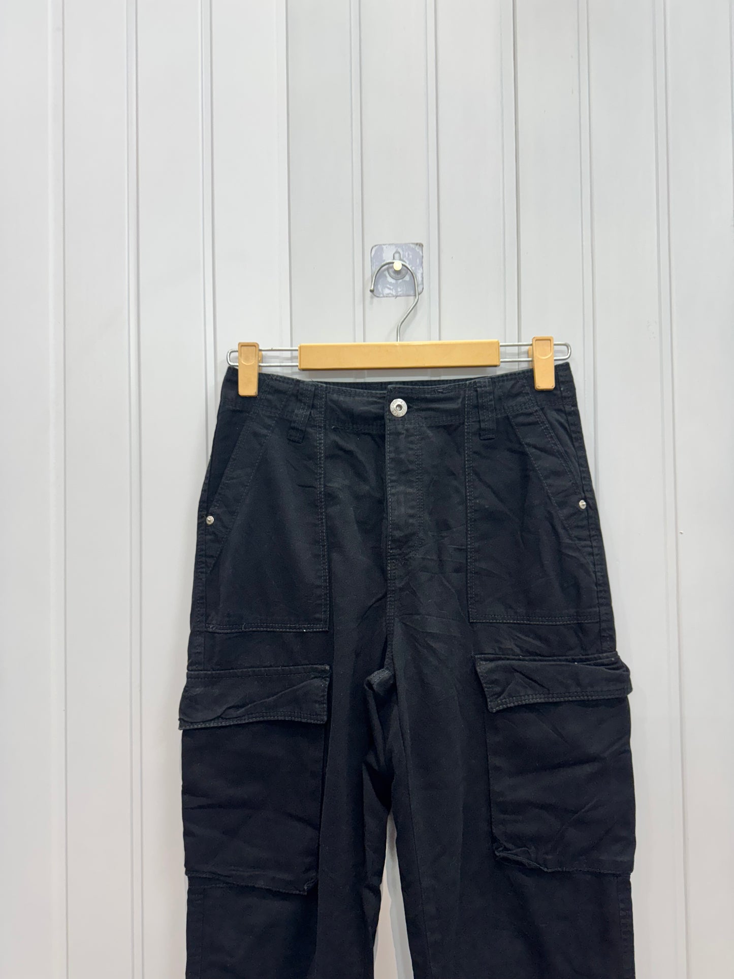 DE355-28 Black Cargo