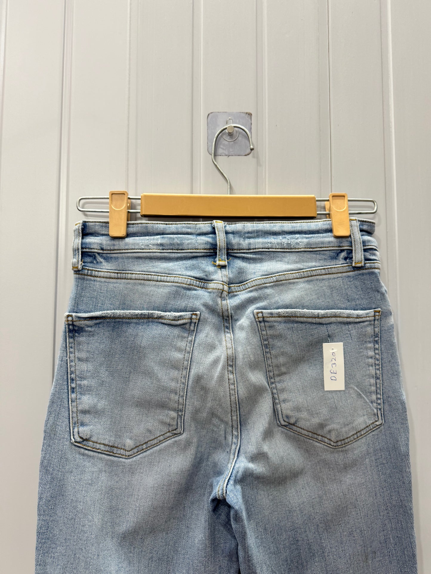 DE320-28 Bootcut Jeans