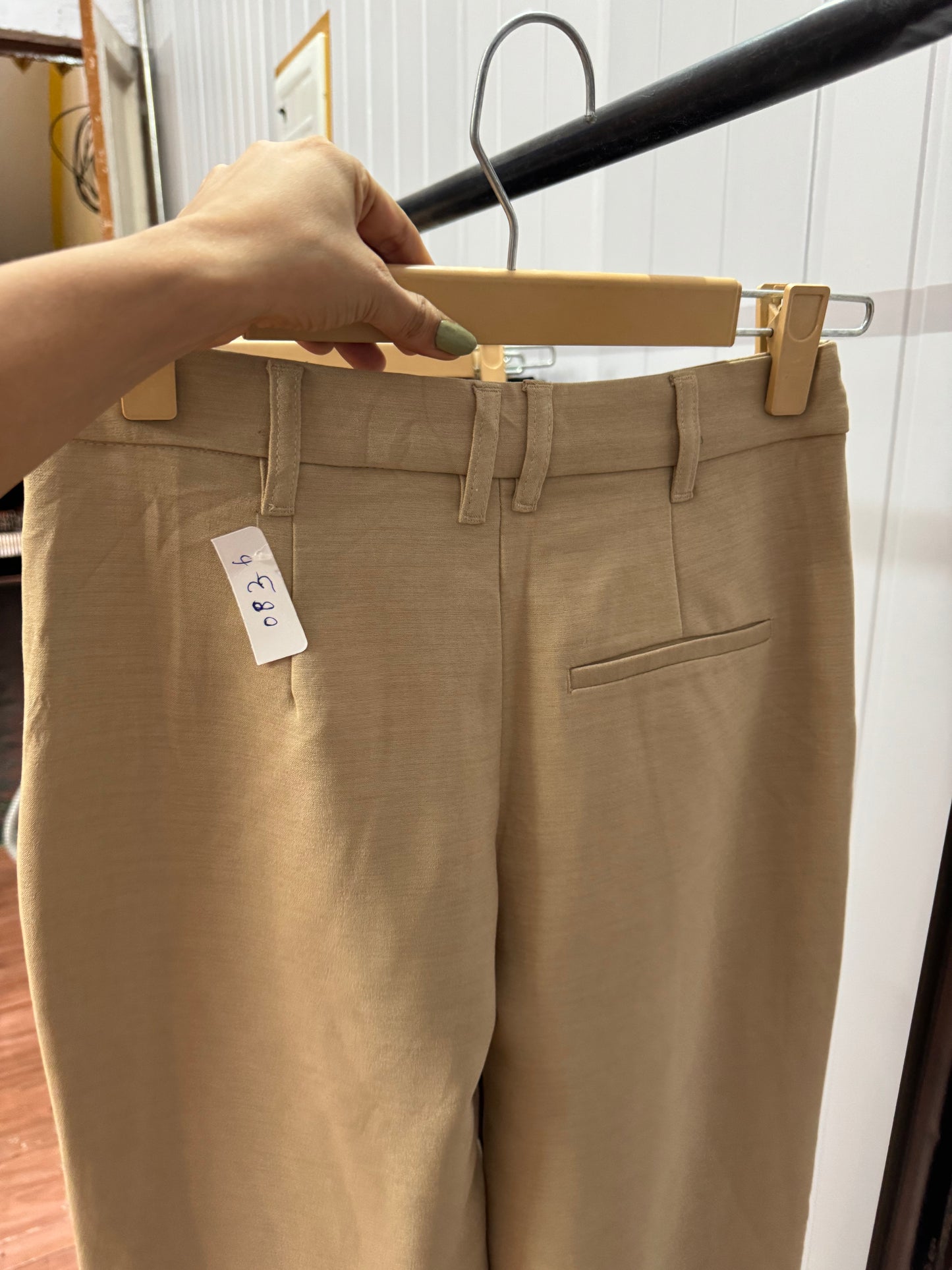 0836-28 Light Beige Trousers