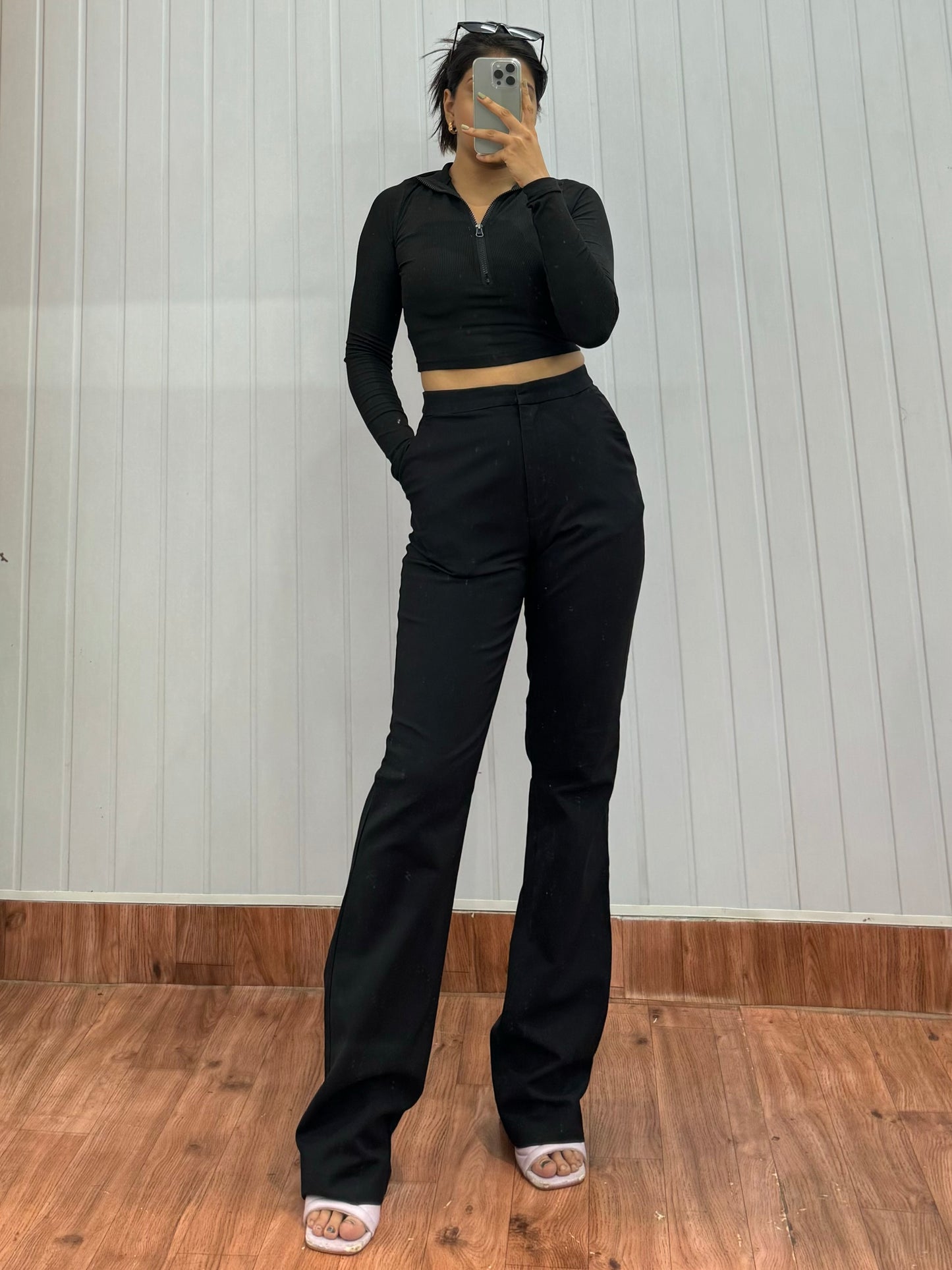 0833-26 Black Straight Trousers