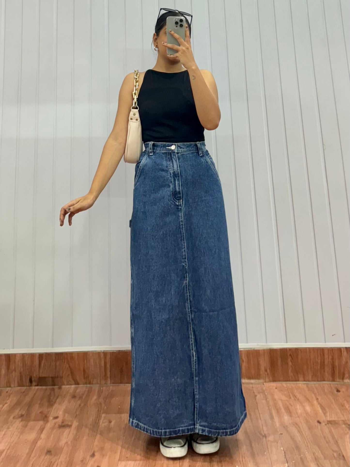 S41-32 Long Denim Skirt