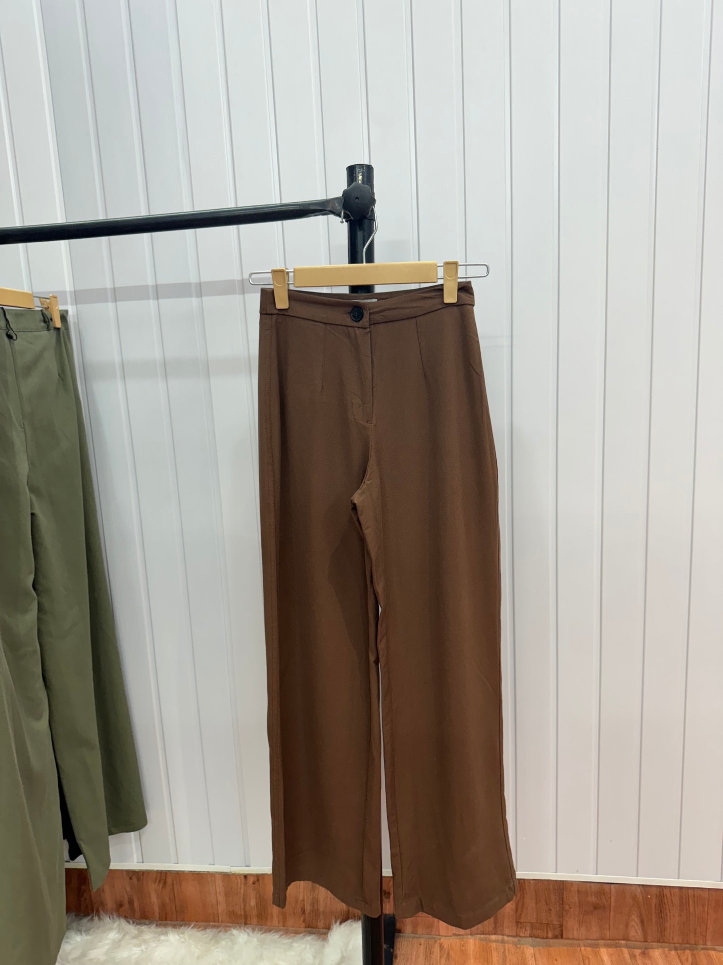 T16-24 Brown Trousers