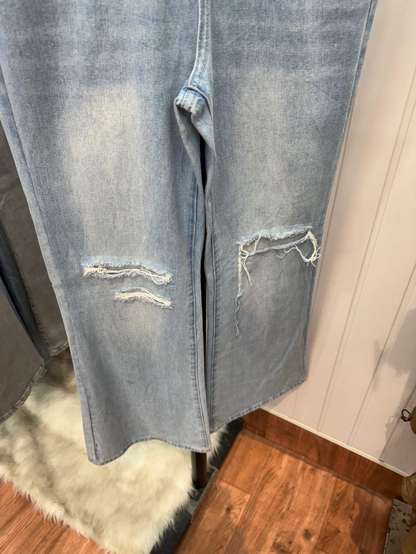 0726-28 Bootcut Jeans