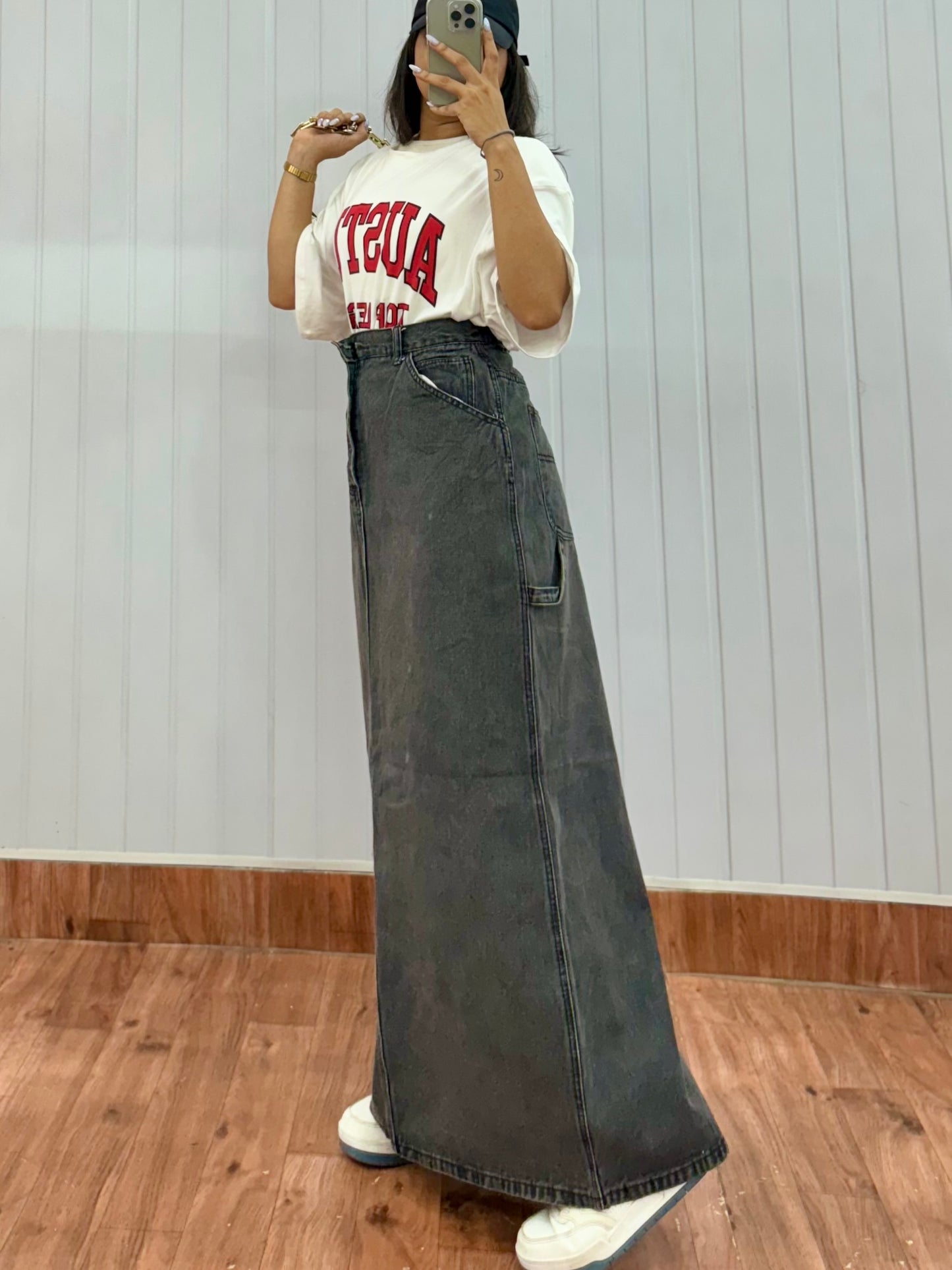 S48-32 Black Long Denim Skirt