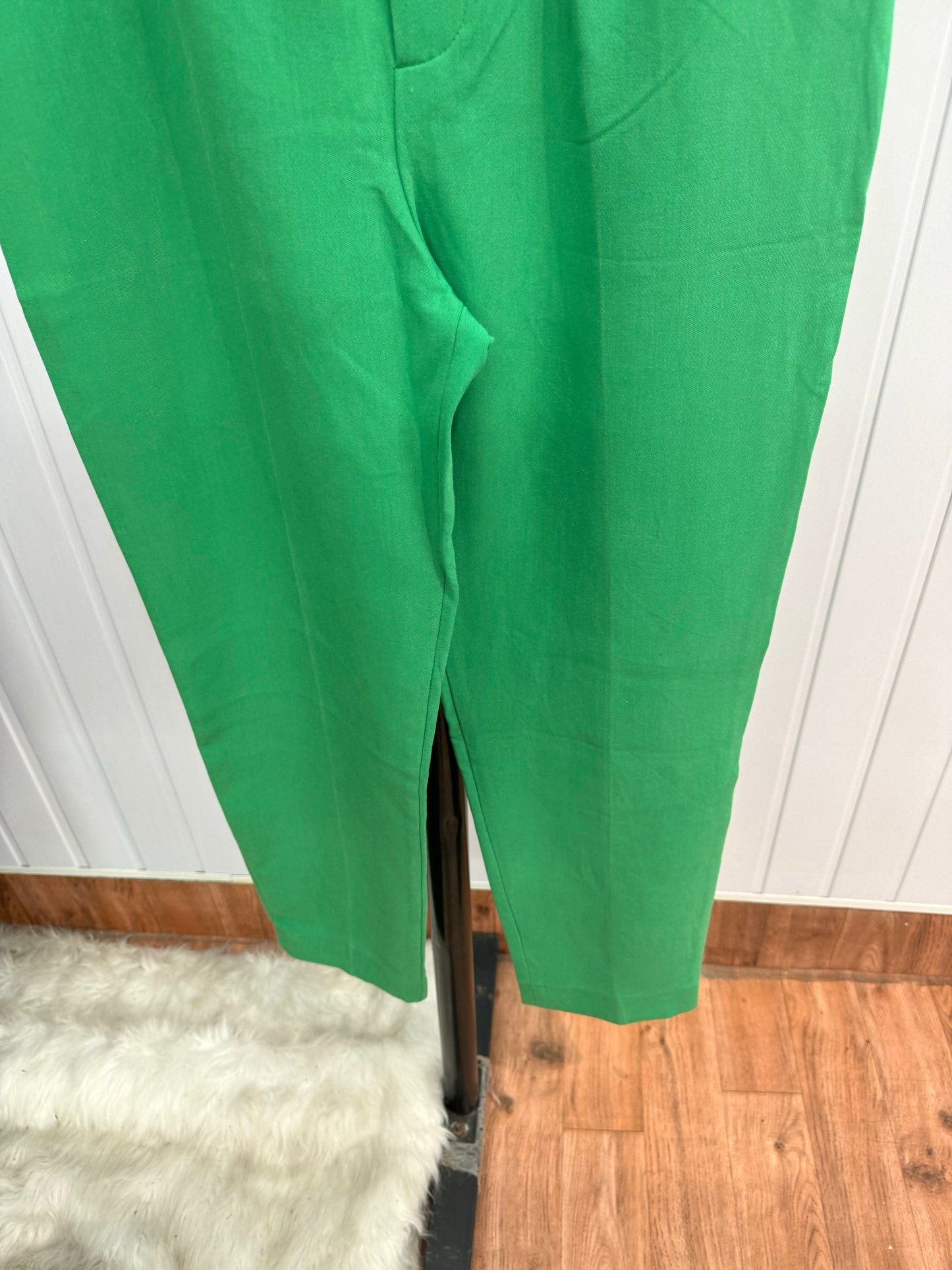 1508-28 Green Tapered Pants