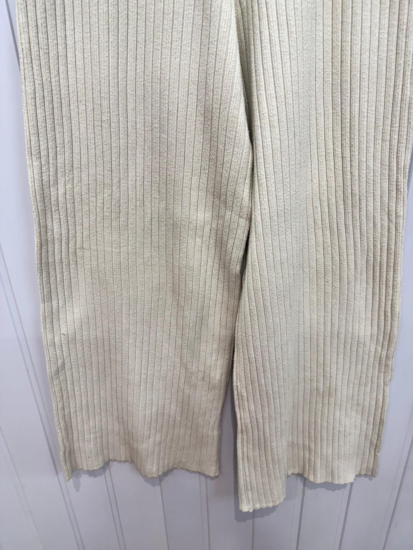 3109-24-26 White Woollen Trousers