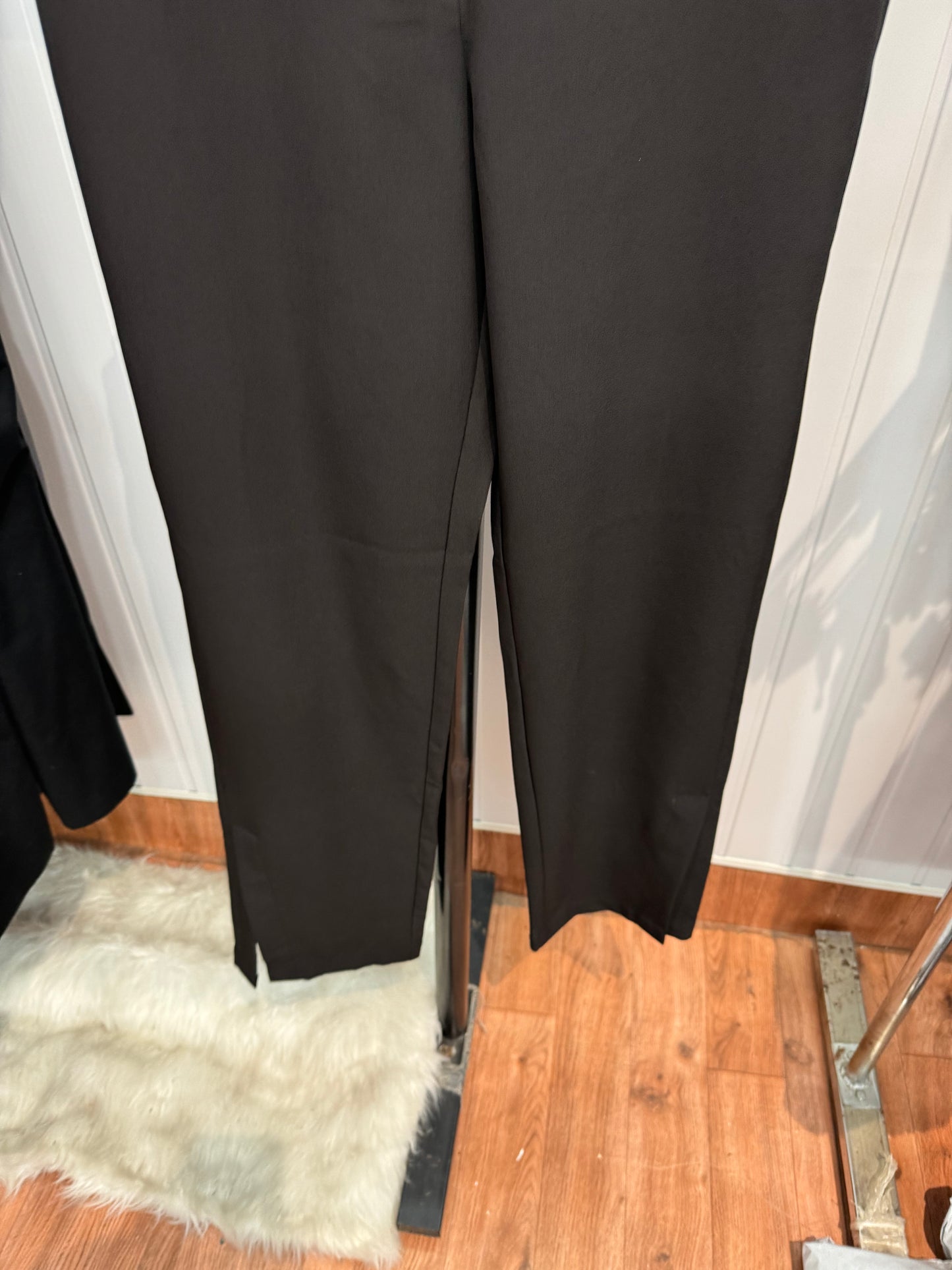 0804-30 Black Trousers