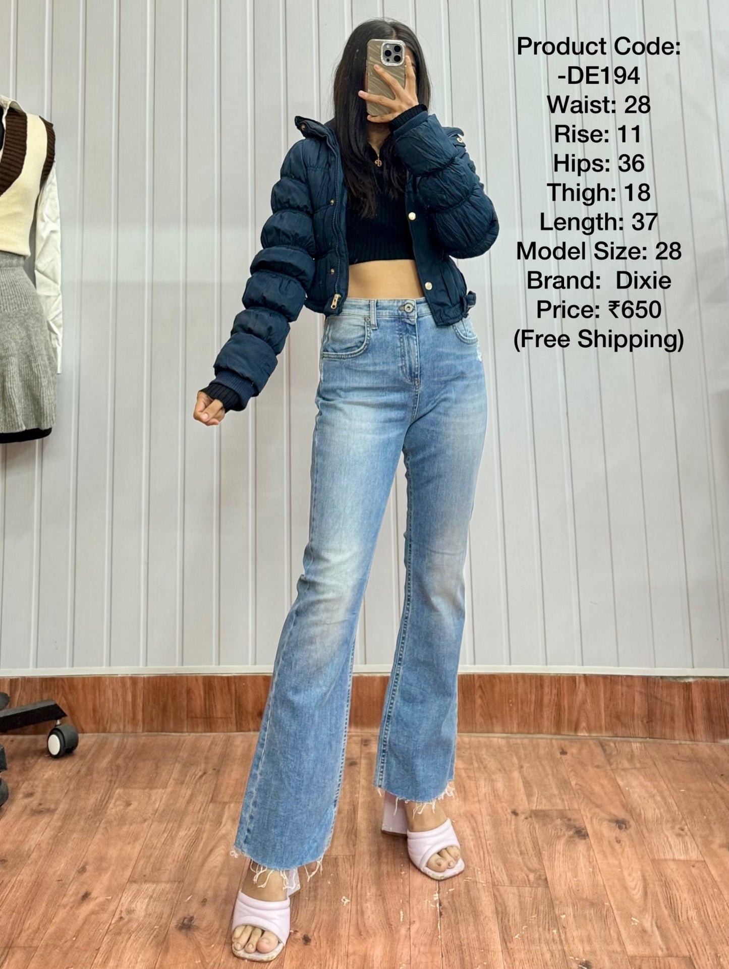 DE194-28 Bootcut Jeans