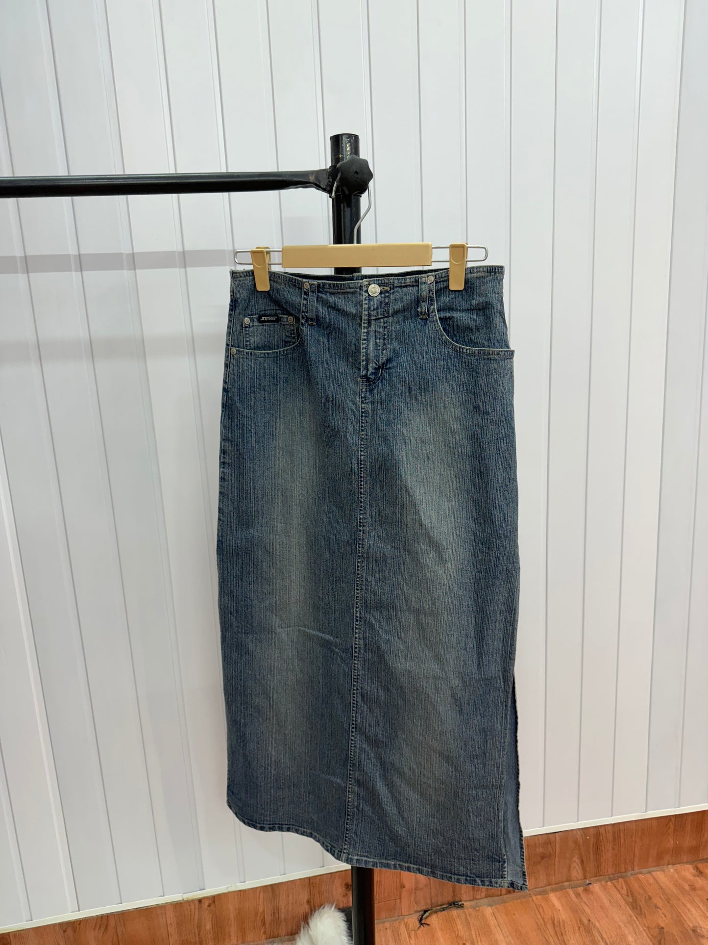 S51-30 Side slits denim skirt