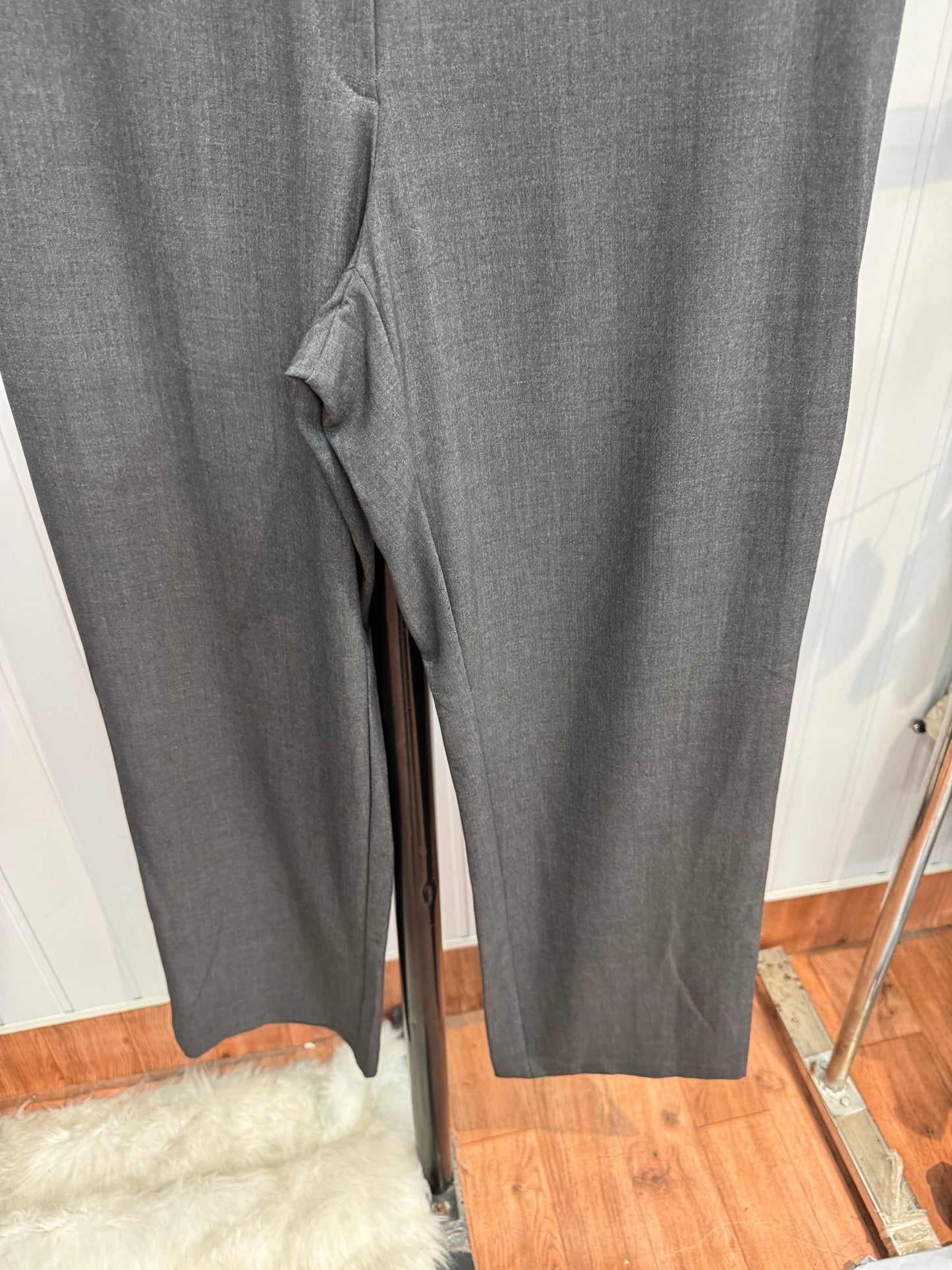 0809-32 Grey Trousers