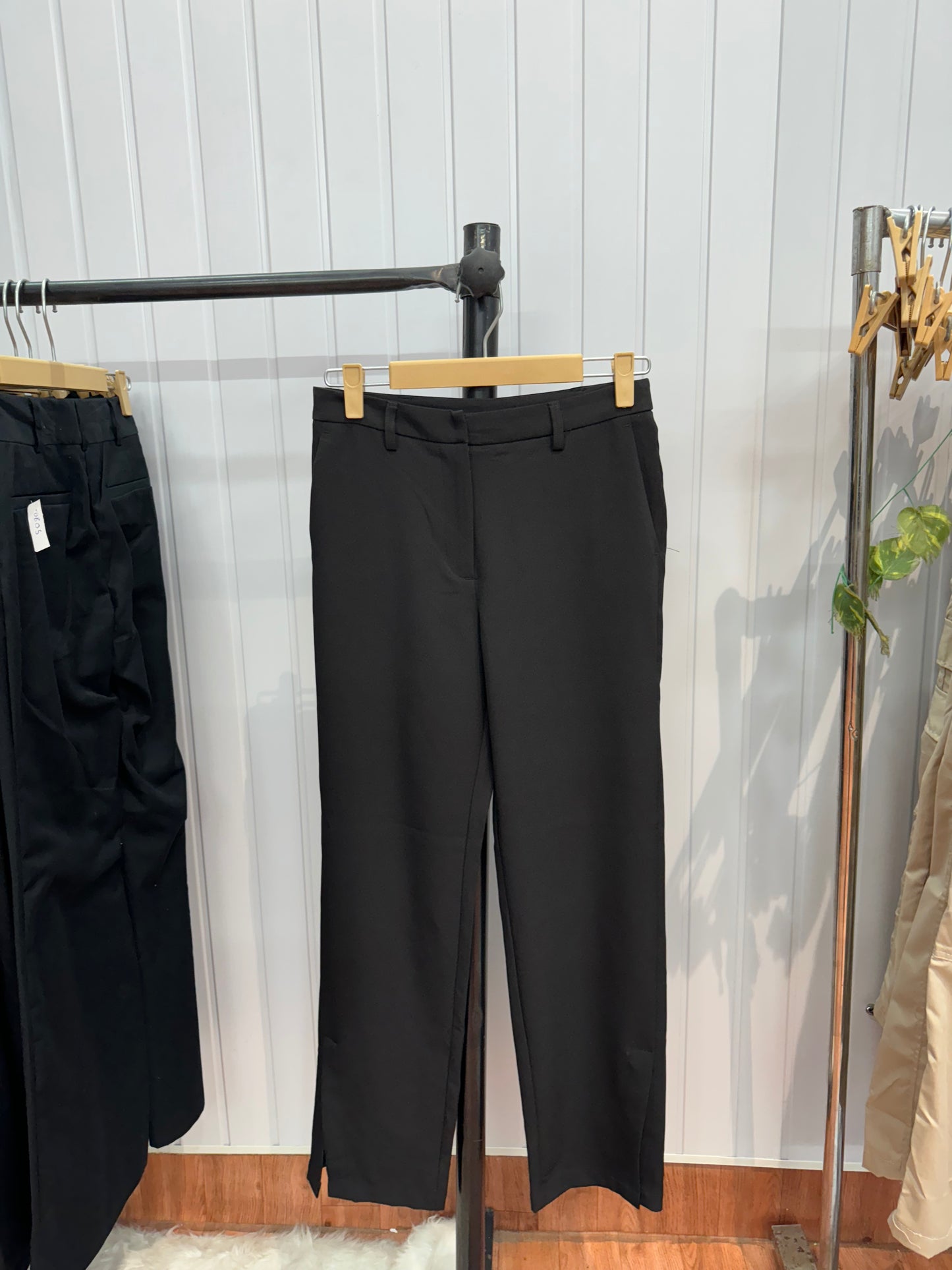 0804-30 Black Trousers