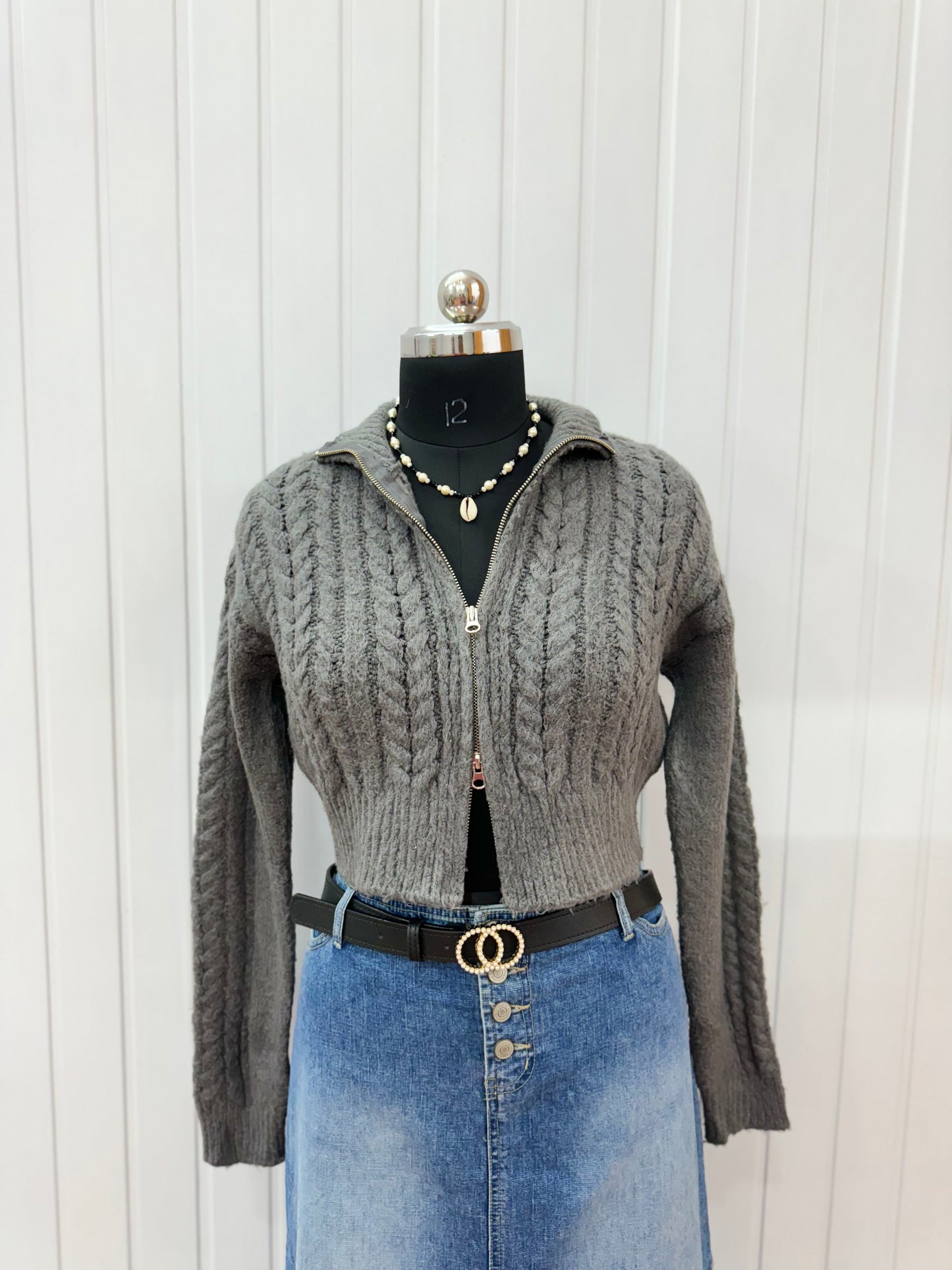 ST58-Grey Zipper