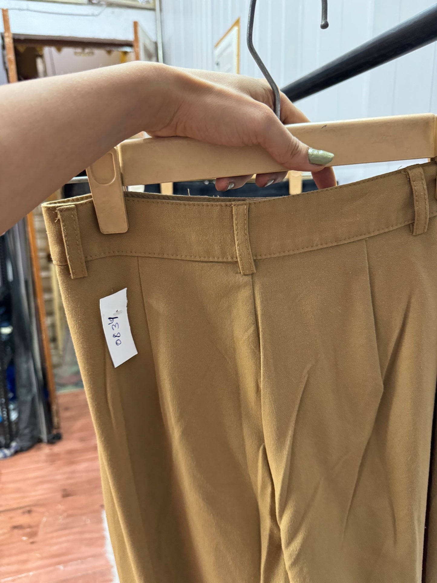 0834-26 Beige Trousers