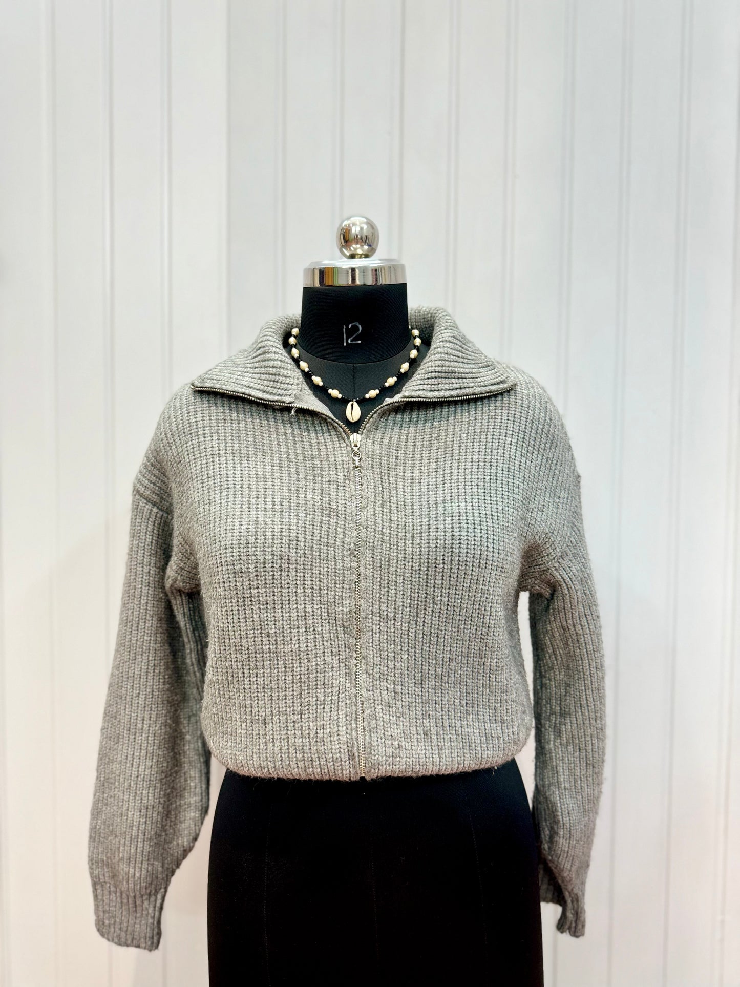 ST02-Grey Zipper Sweater