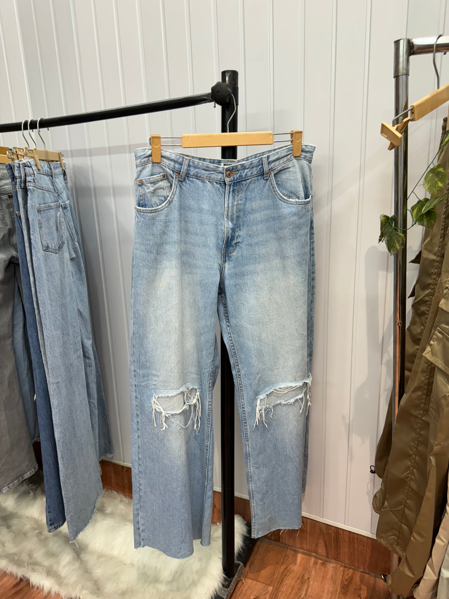 0728-34-36 Wideleg Jeans