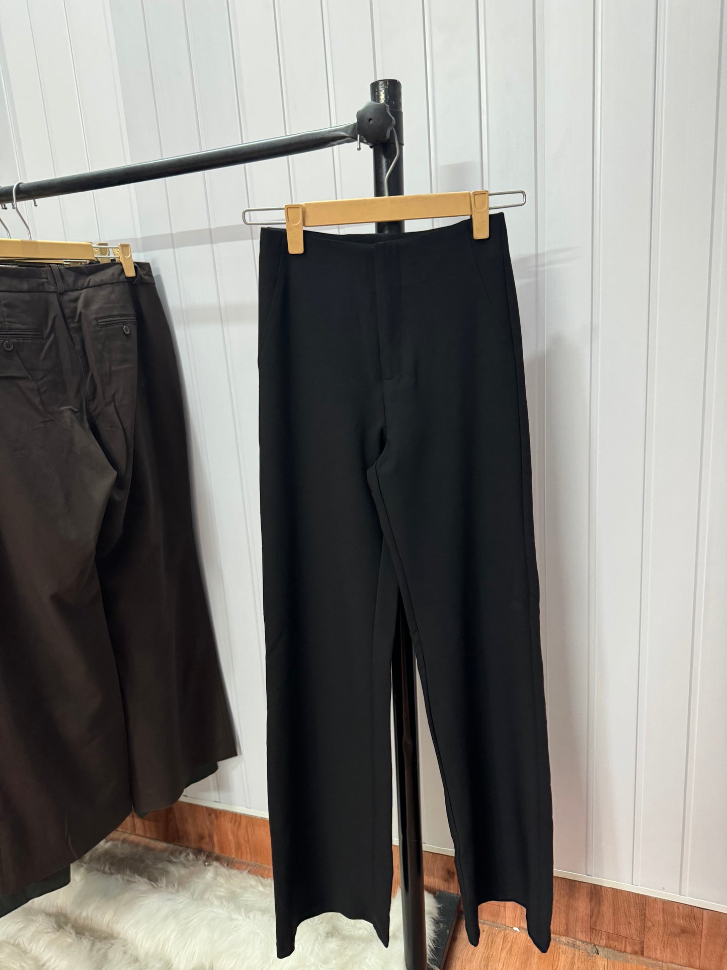 0831-26 Black Trousers