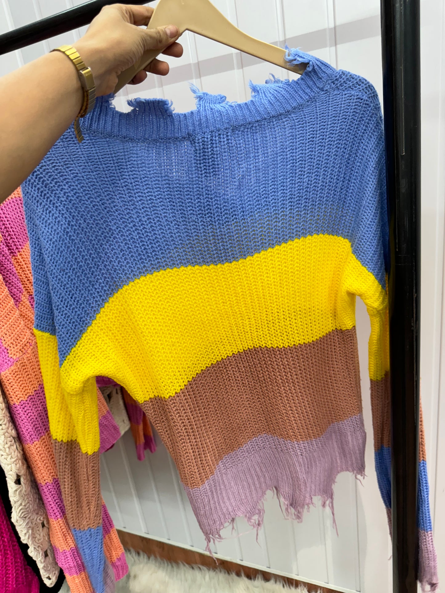 ST03-Colourful pullover