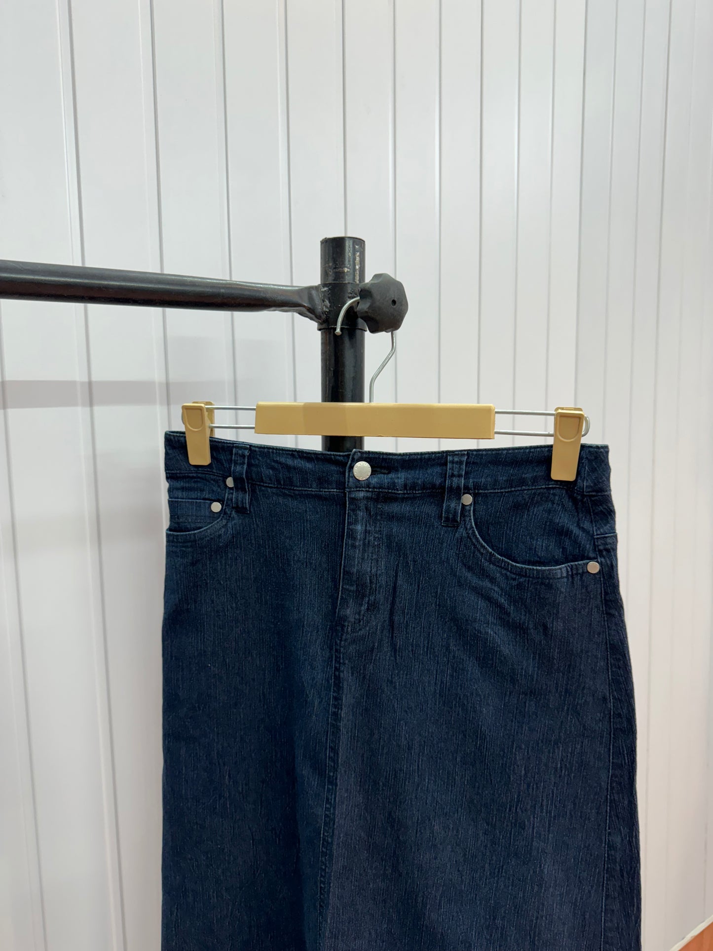 S43-30 Long Denim Skirt