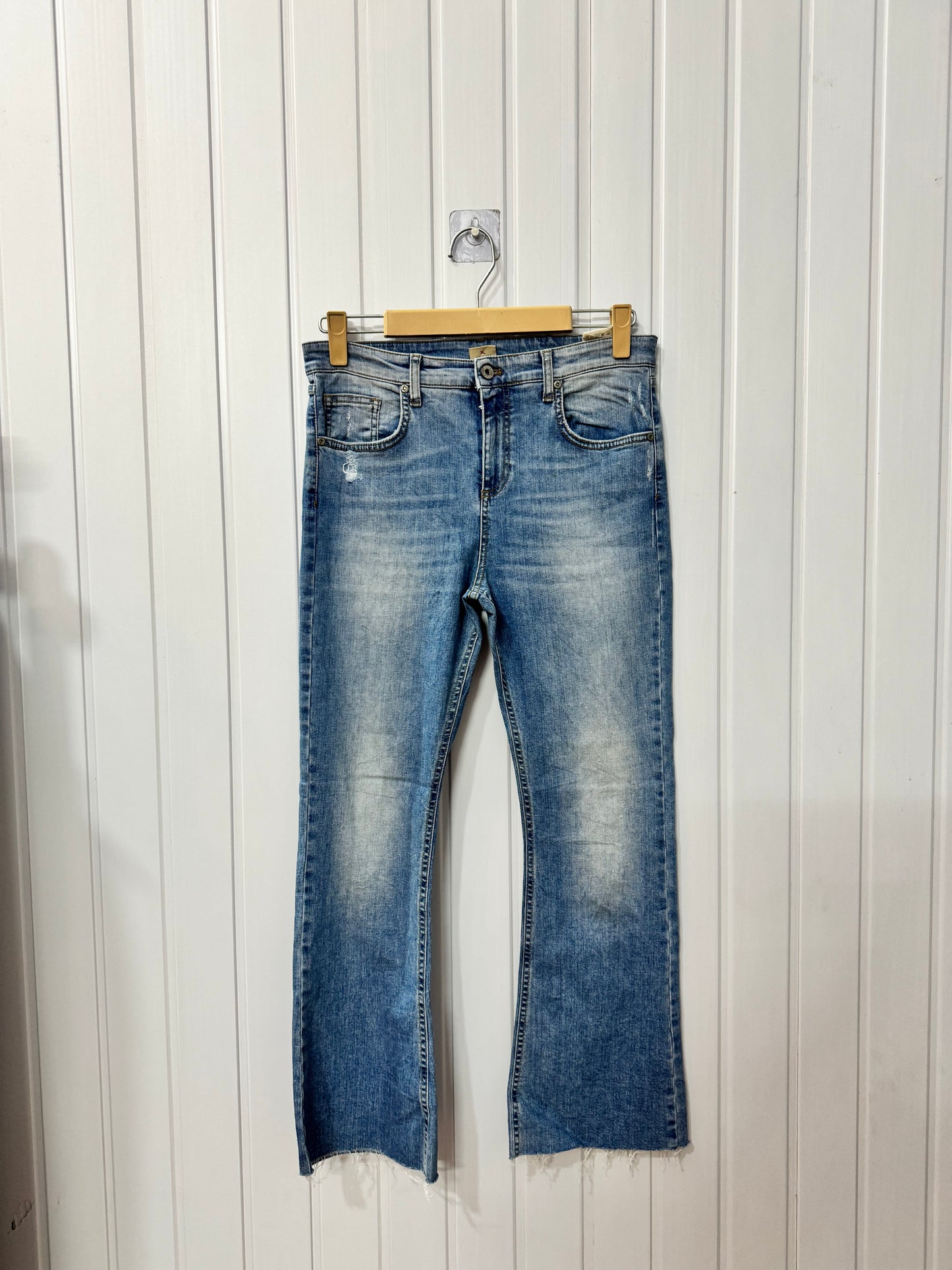 DE194-28 Bootcut Jeans