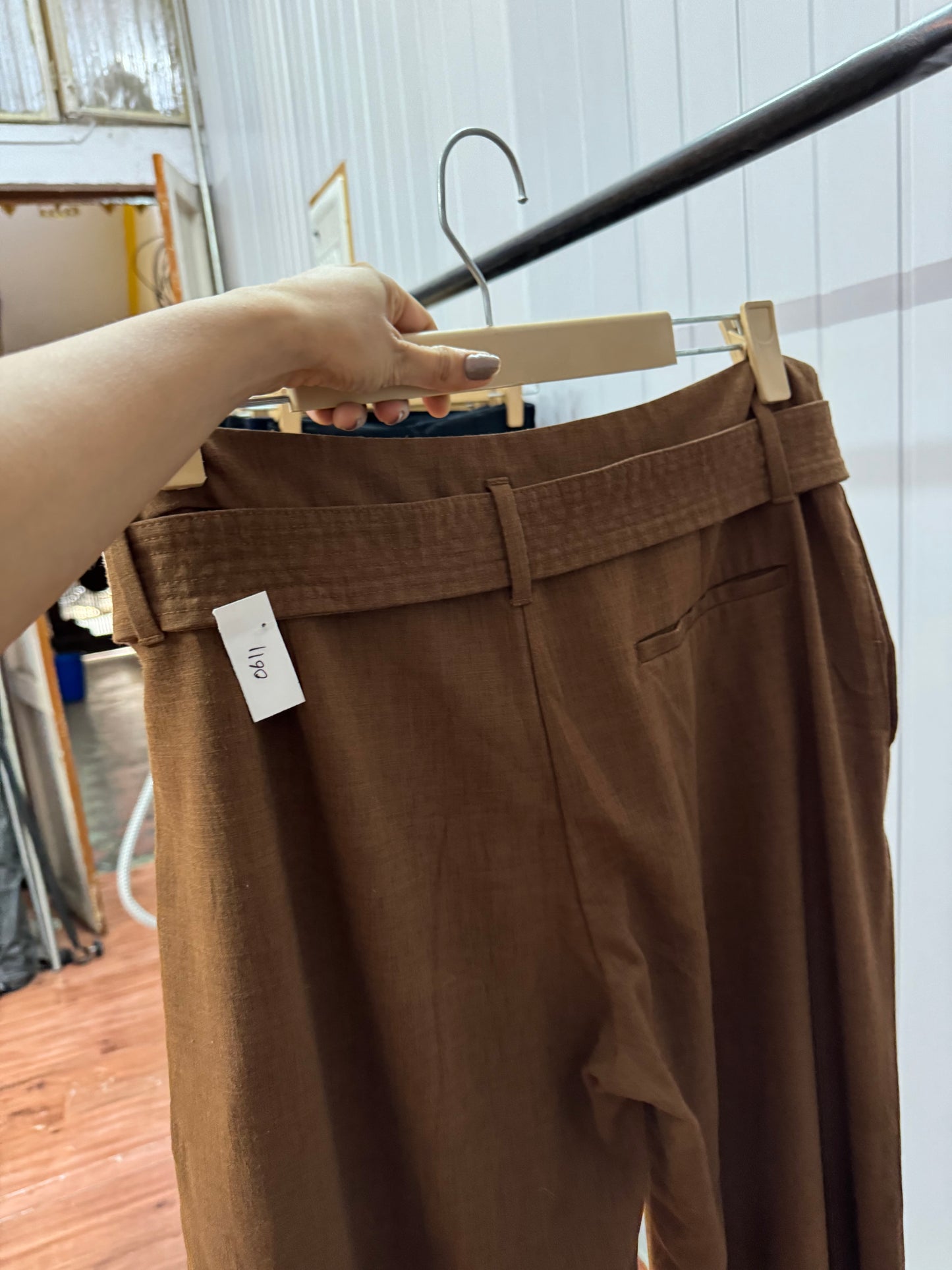 0611-34 Belted Trousers