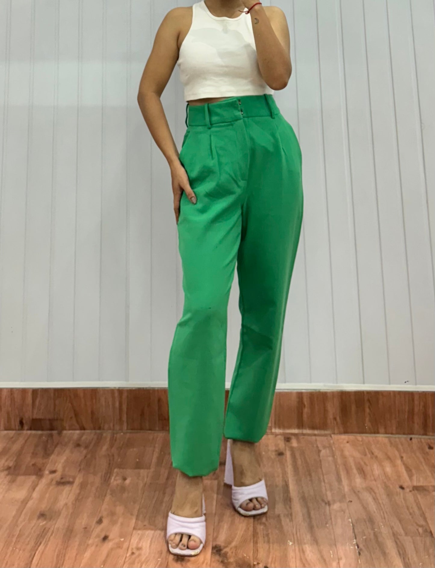 1508-28 Green Tapered Pants