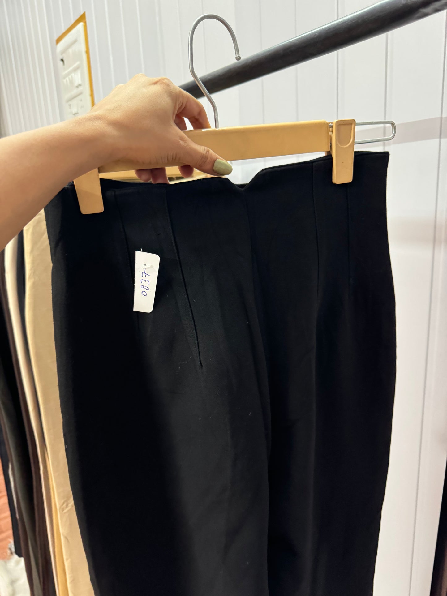 0837-26 Tapered Trousers