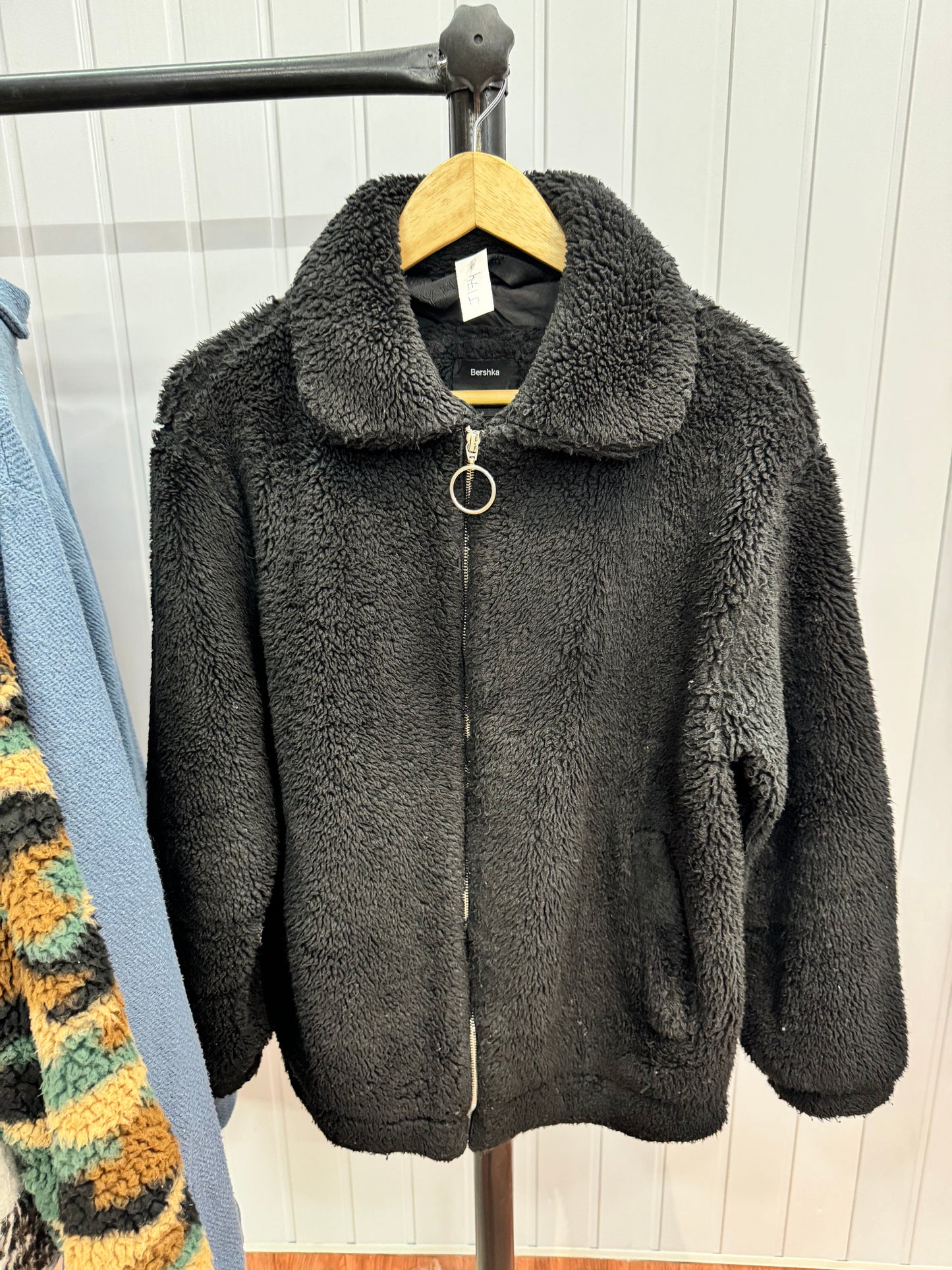 J174-Black furry Jacket