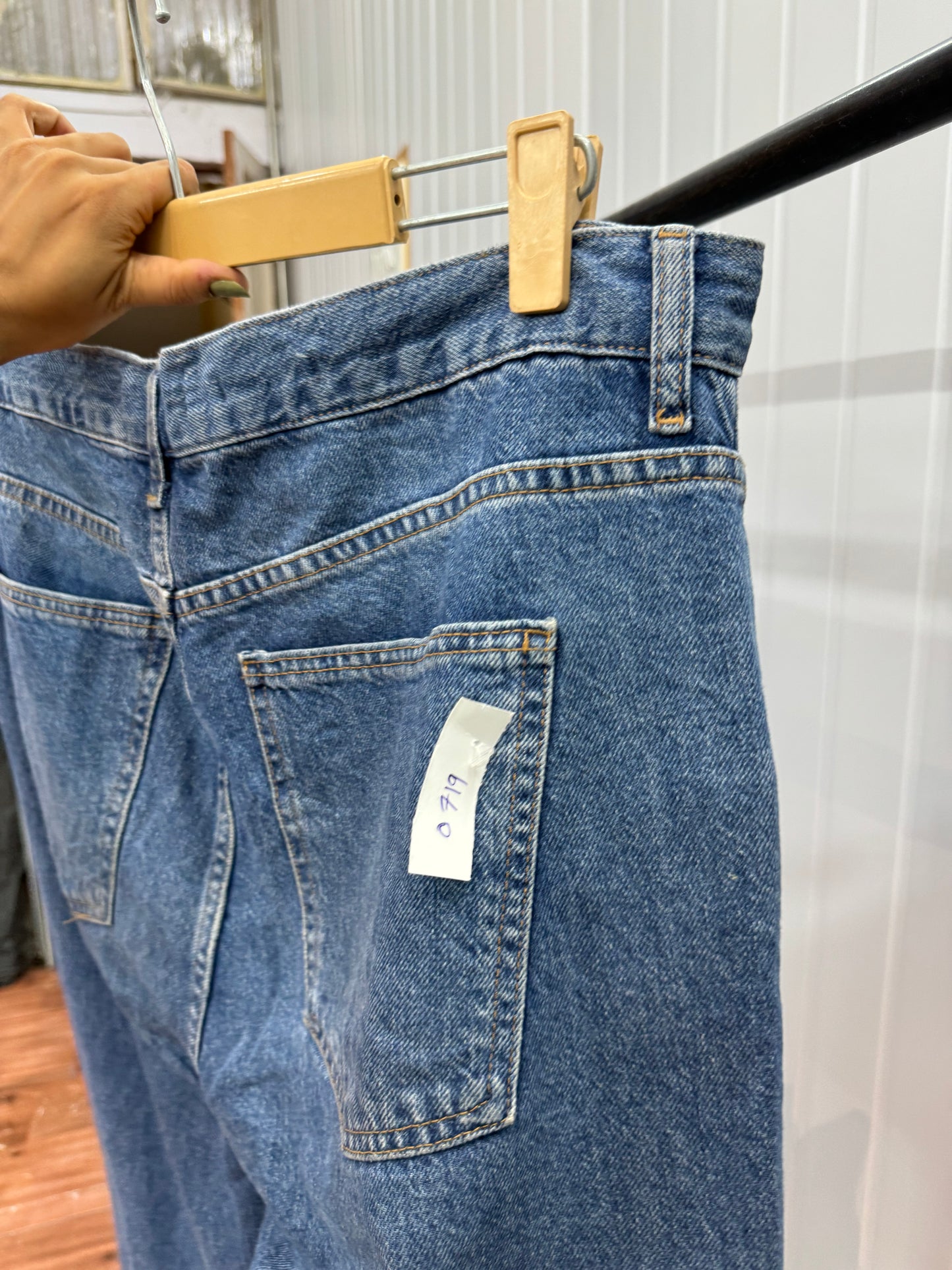 0719-36 Straight Fit Jeans