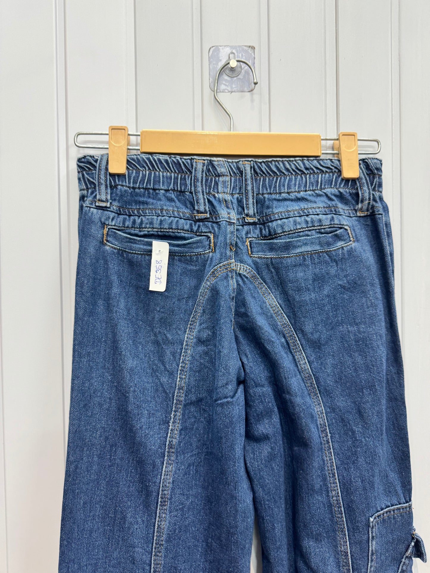 DE358-28 Cargo Jeans