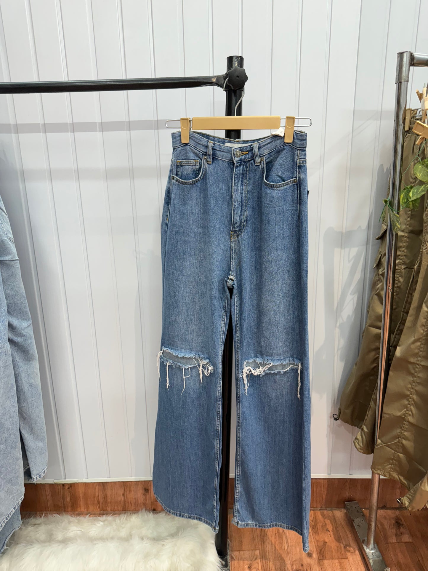 0731-26 Bootcut Jeans