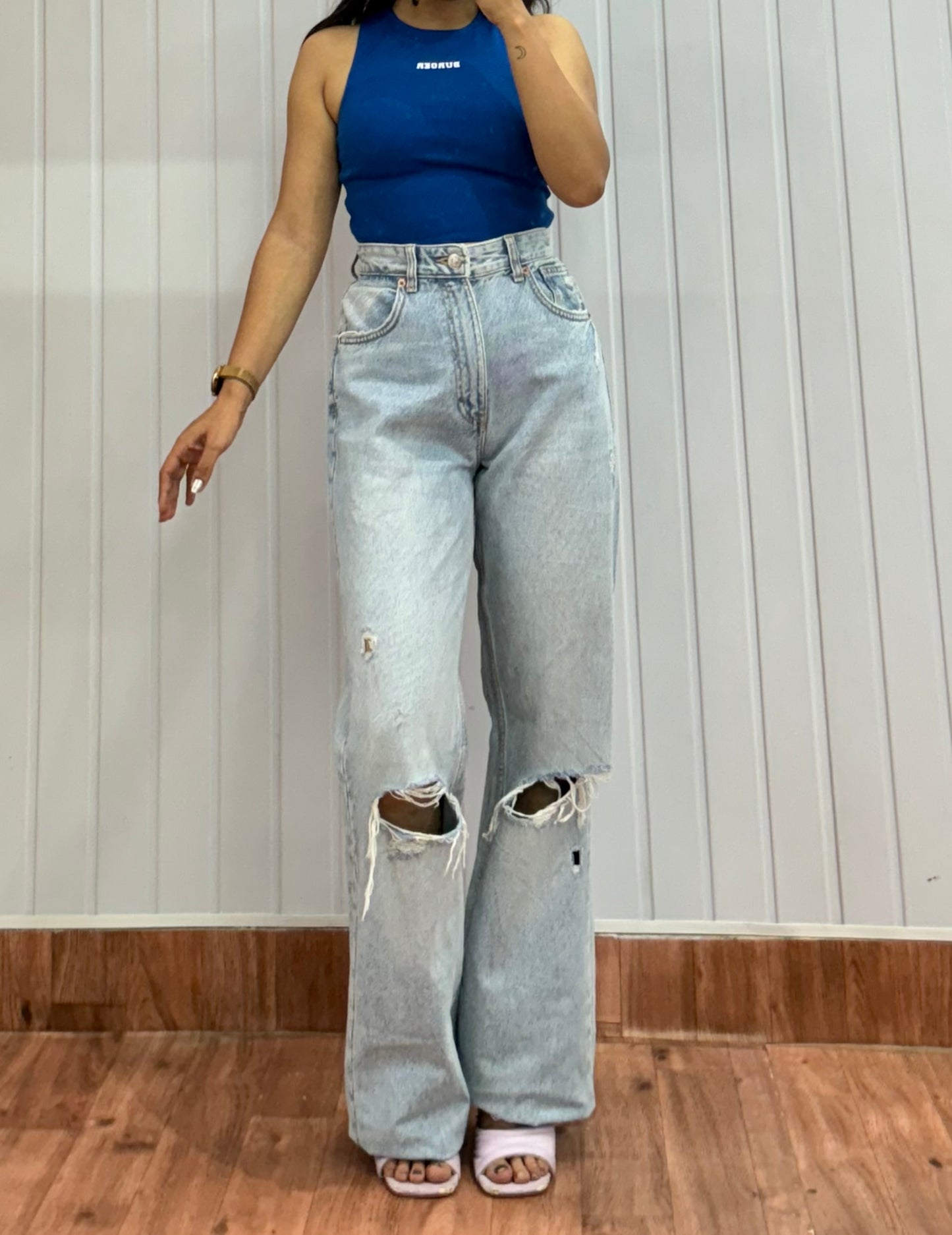 0206-28-30 Lightwash Wideleg Jeans