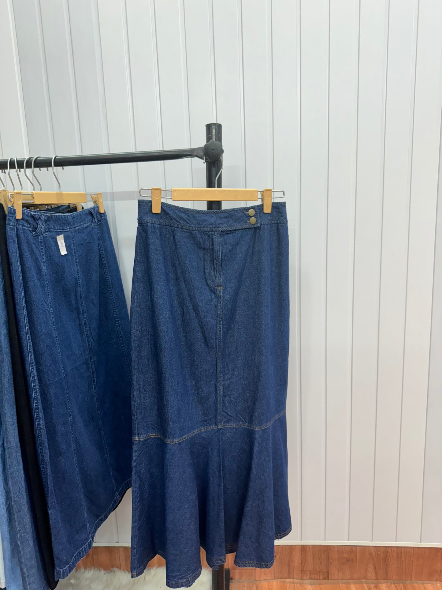 S79-30 Long Denim Skirt