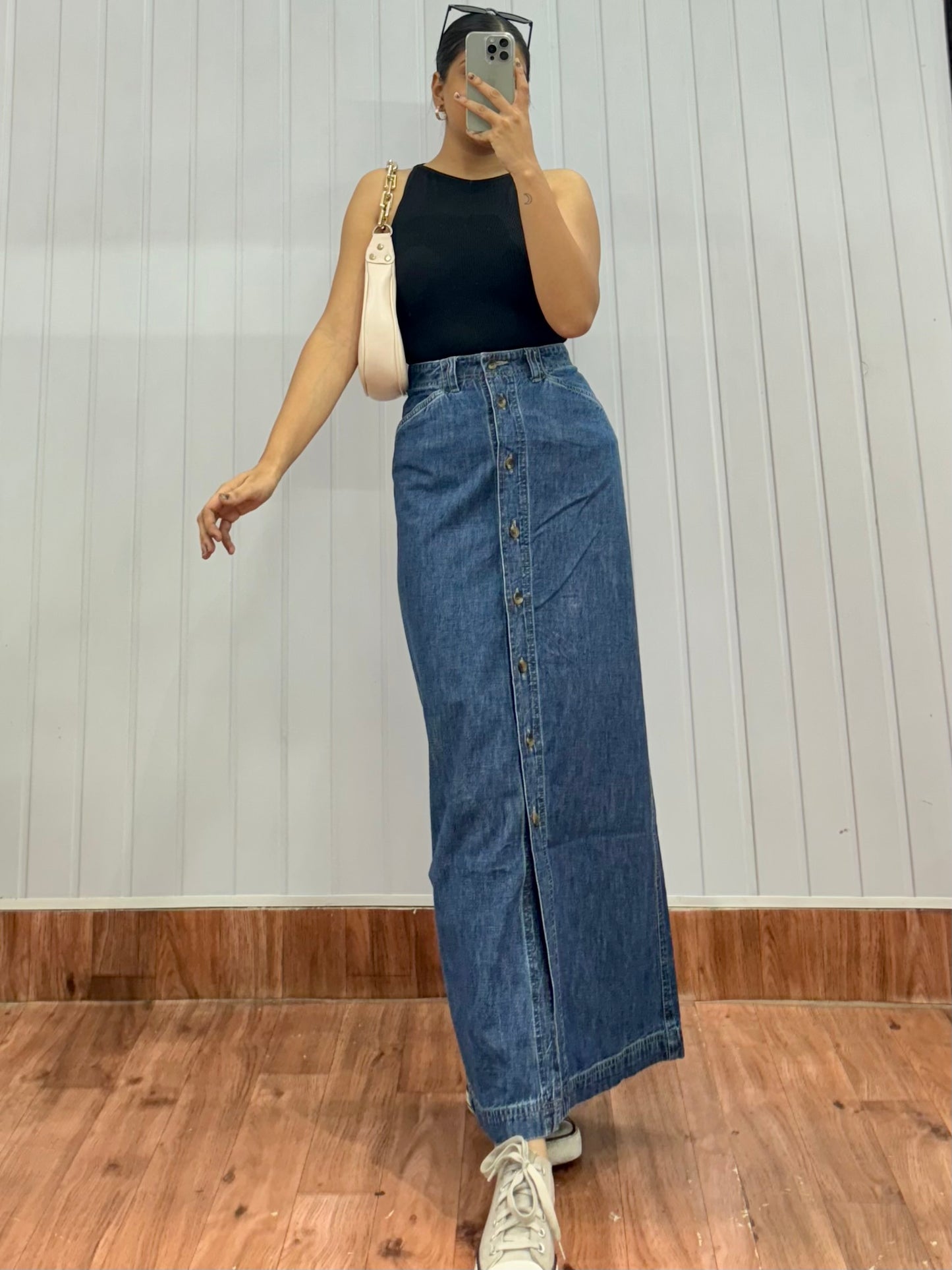 S27-30 Buttoned Long Skirt