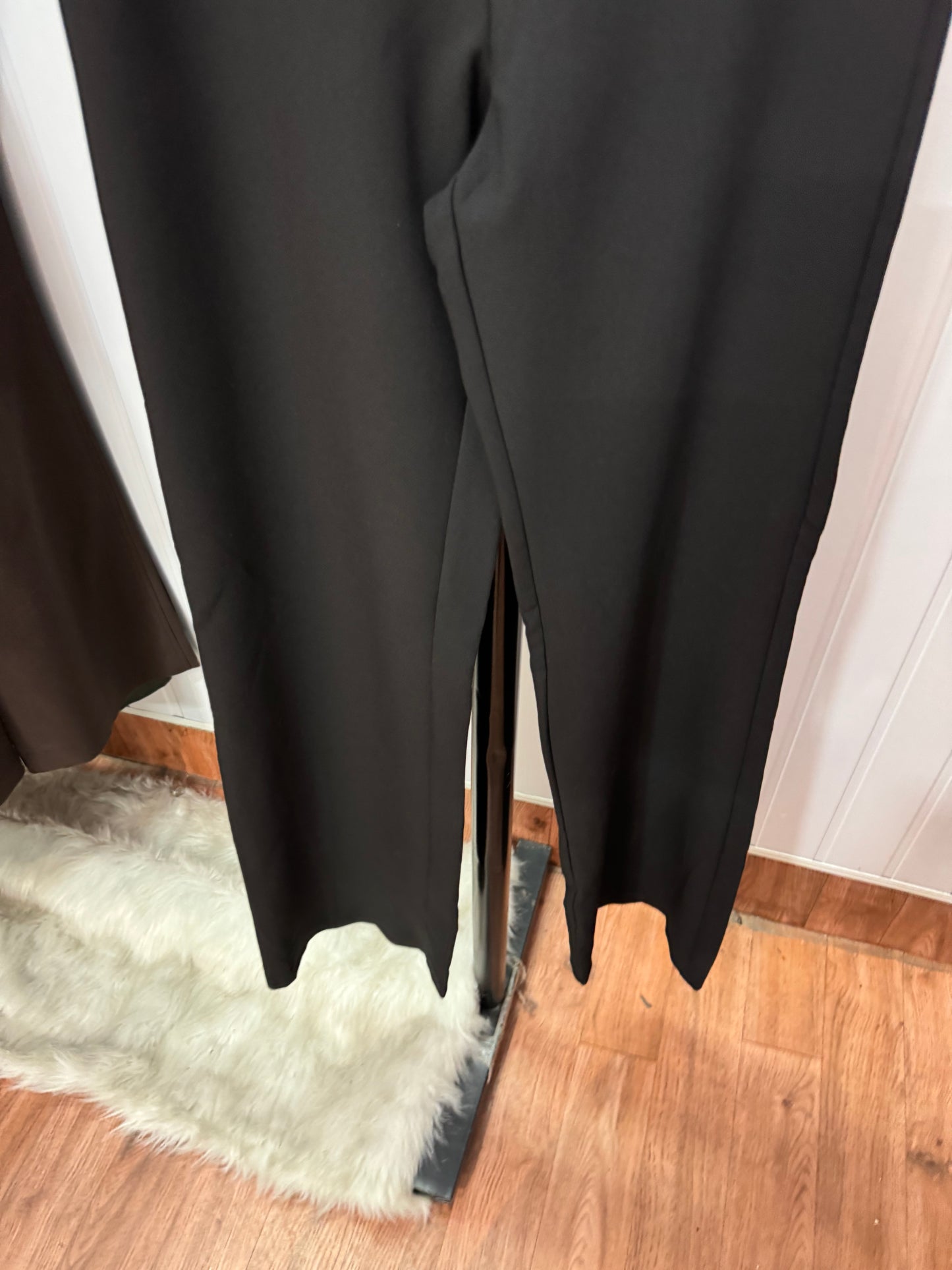 0831-26 Black Trousers