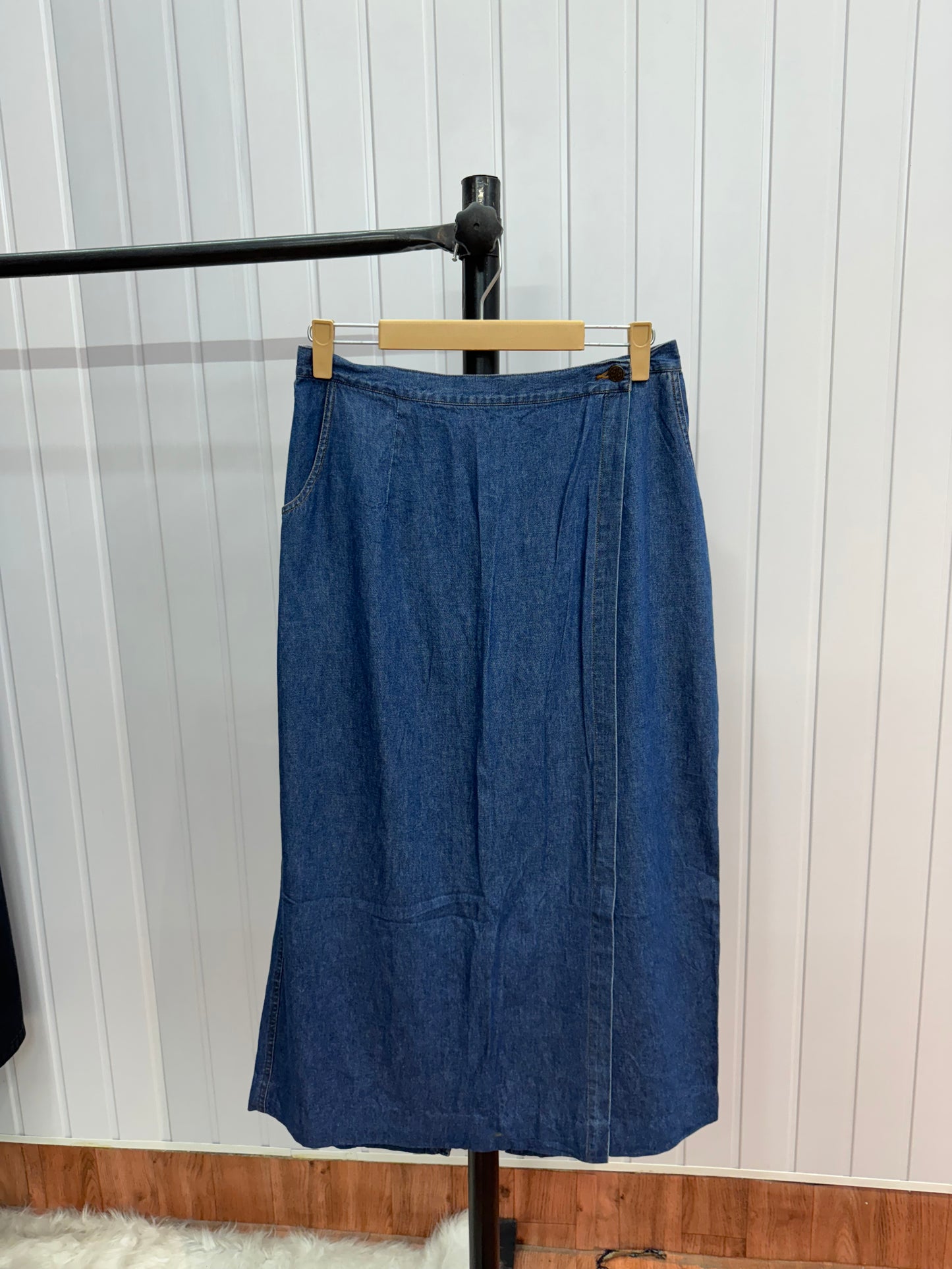 S26-32 Long Denim Skirt