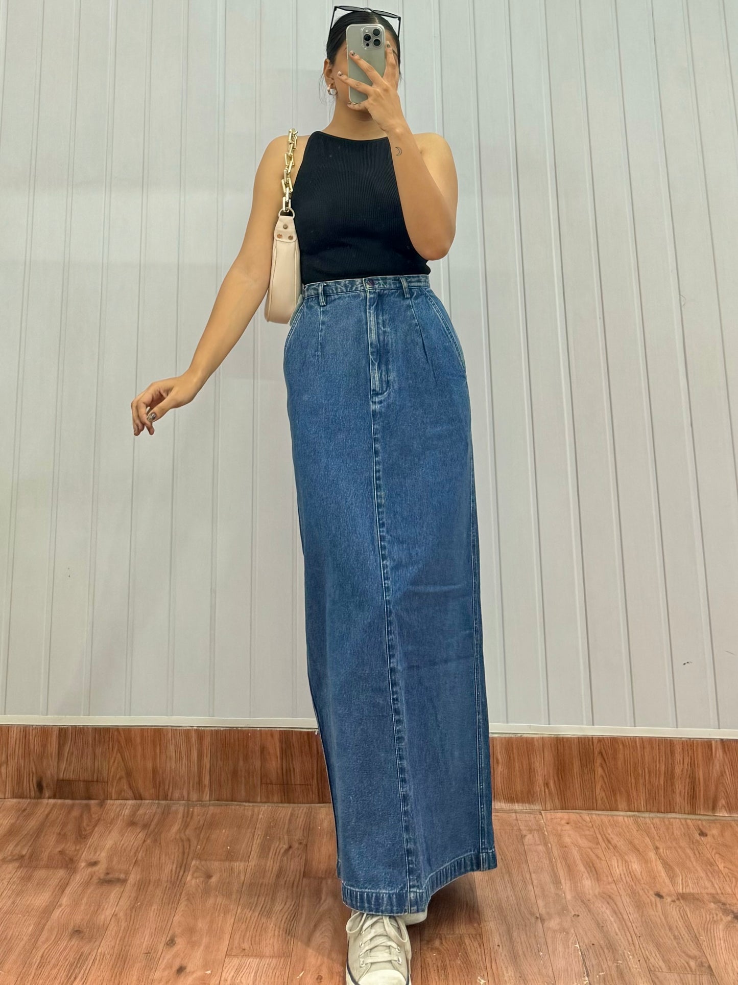 S37-28 Long Denim Skirt